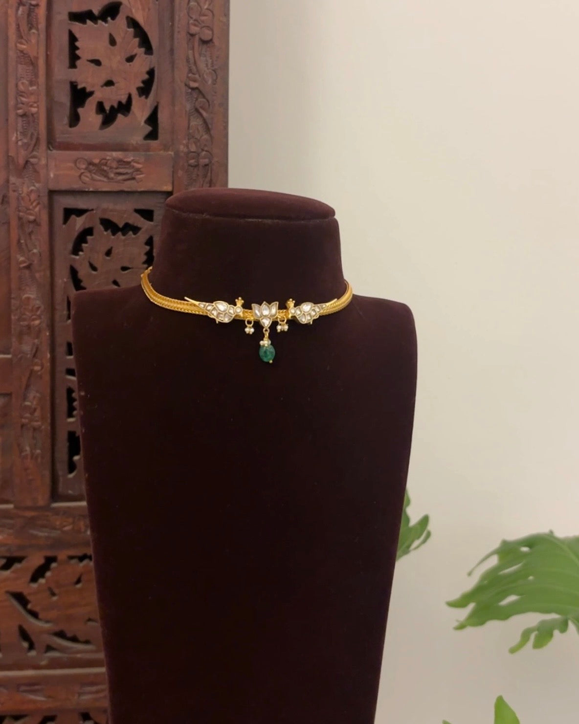 Lotus Bloom Kundan Choker | White  | NC683