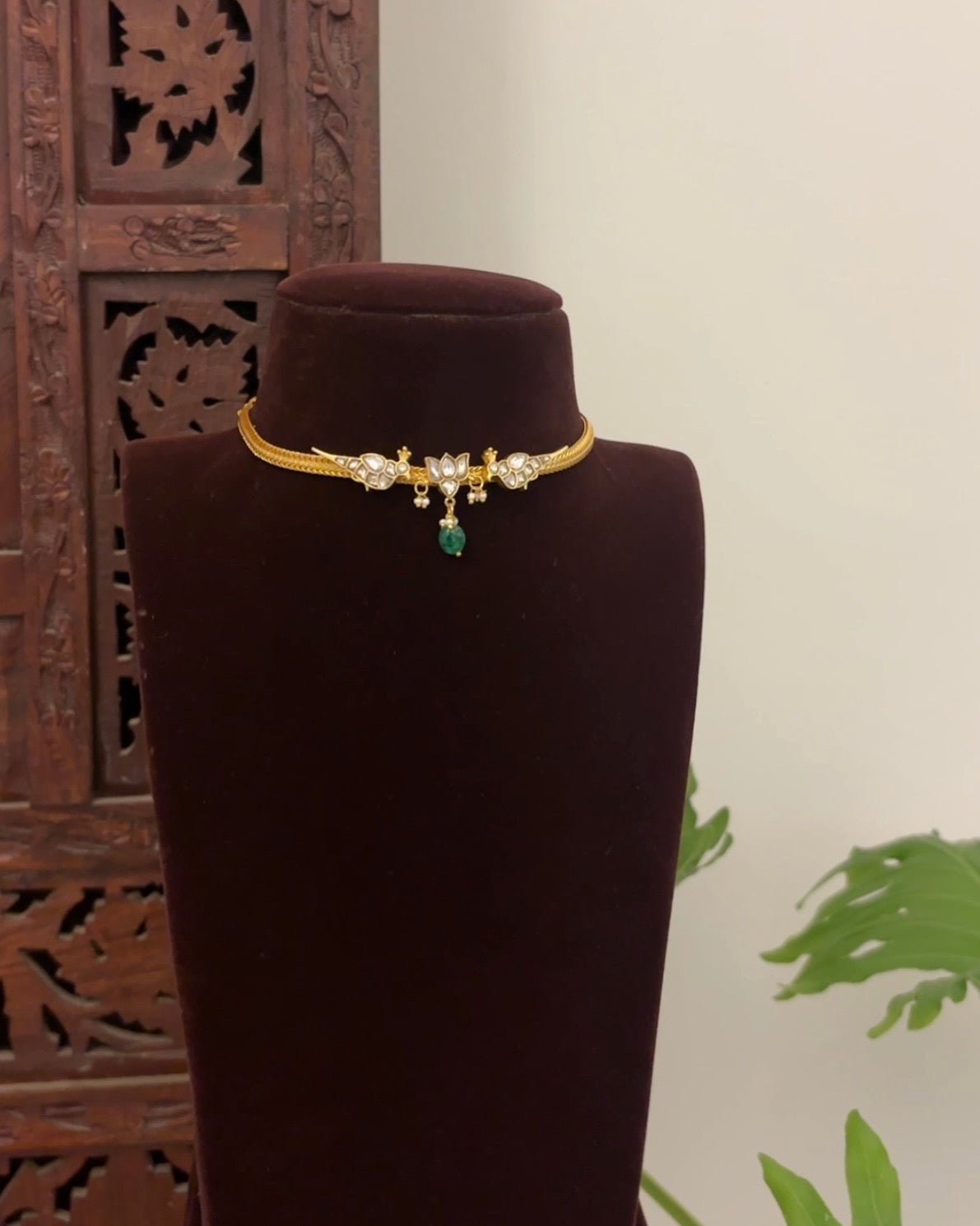 Lotus Bloom Kundan Choker | White  | NC683