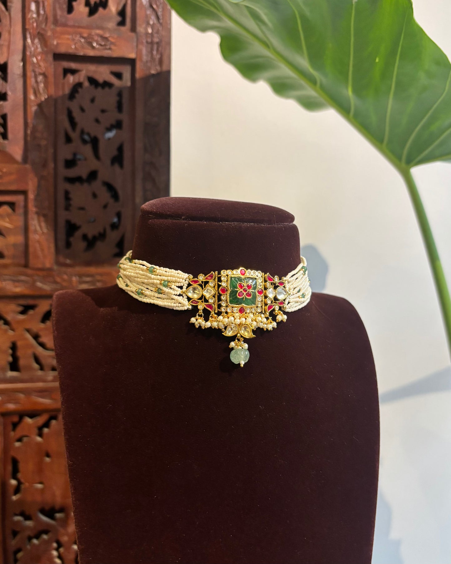 The Tri-Chrome Bloom – Statement Pearl Choker | Varna Edit | NC259