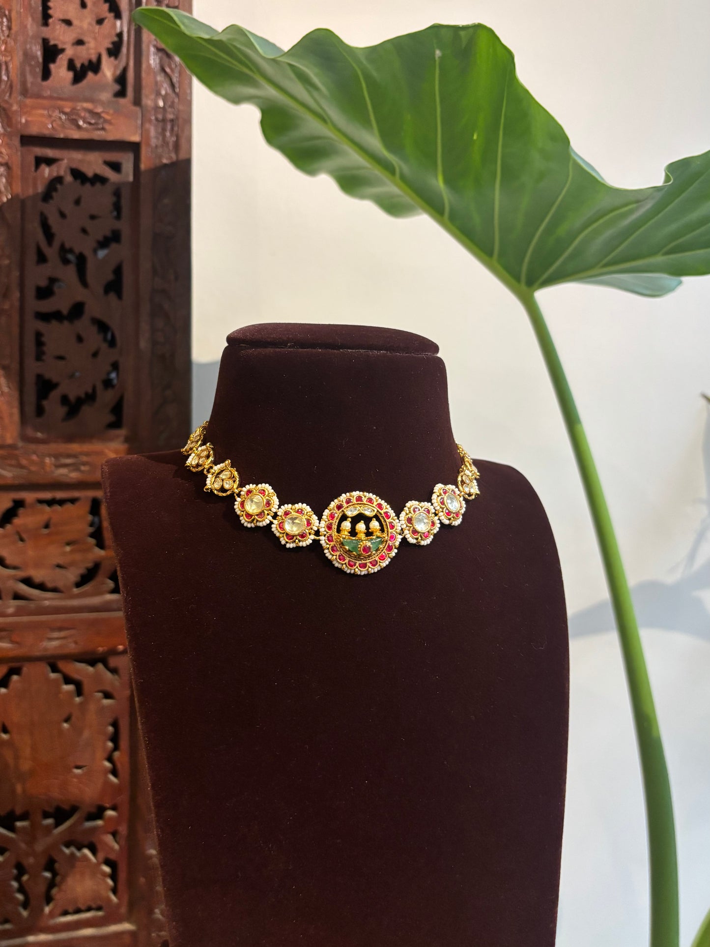 The Garland – Antique Floral Choker | Varna Edit | NC263