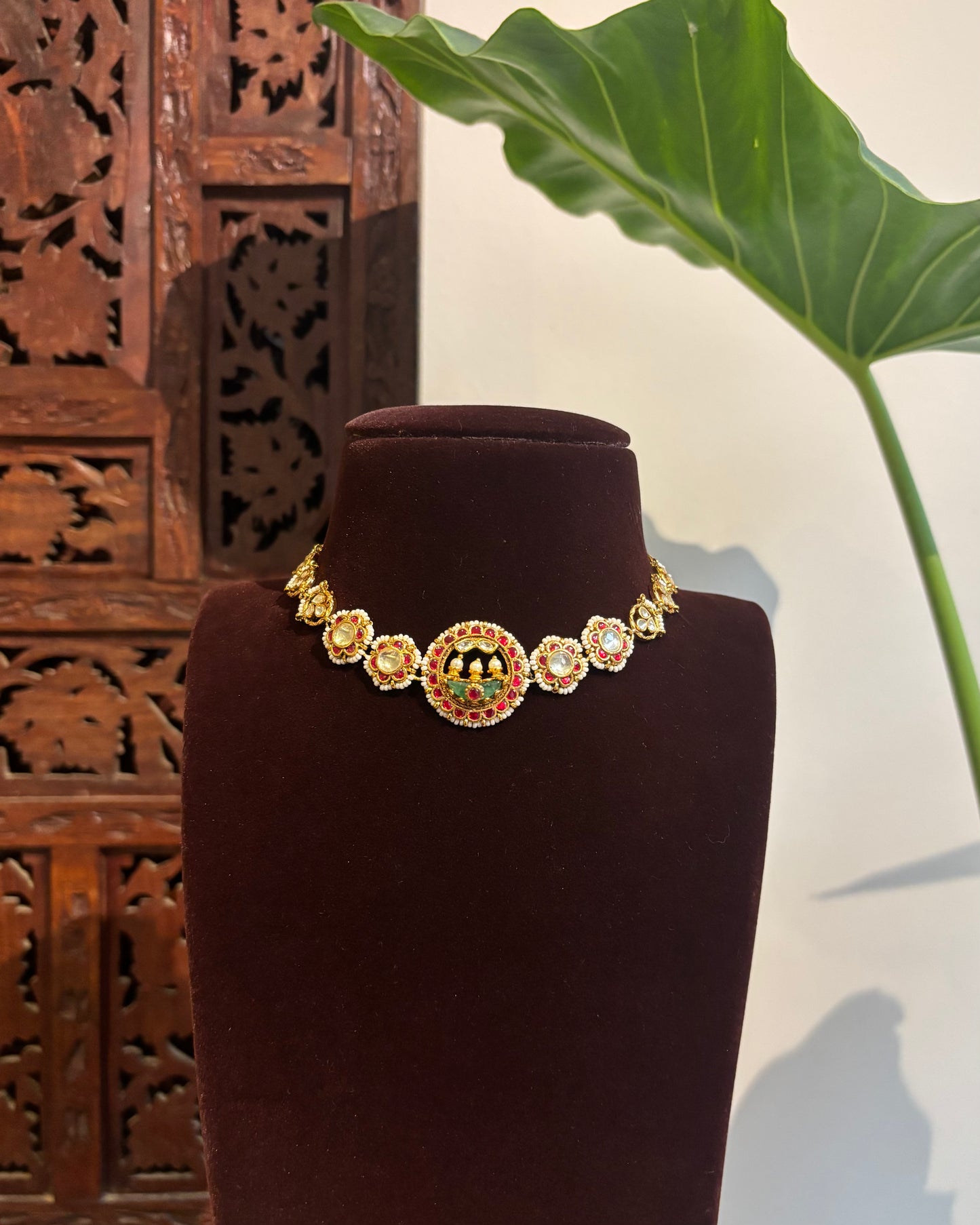 The Garland – Antique Floral Choker | Varna Edit | NC263