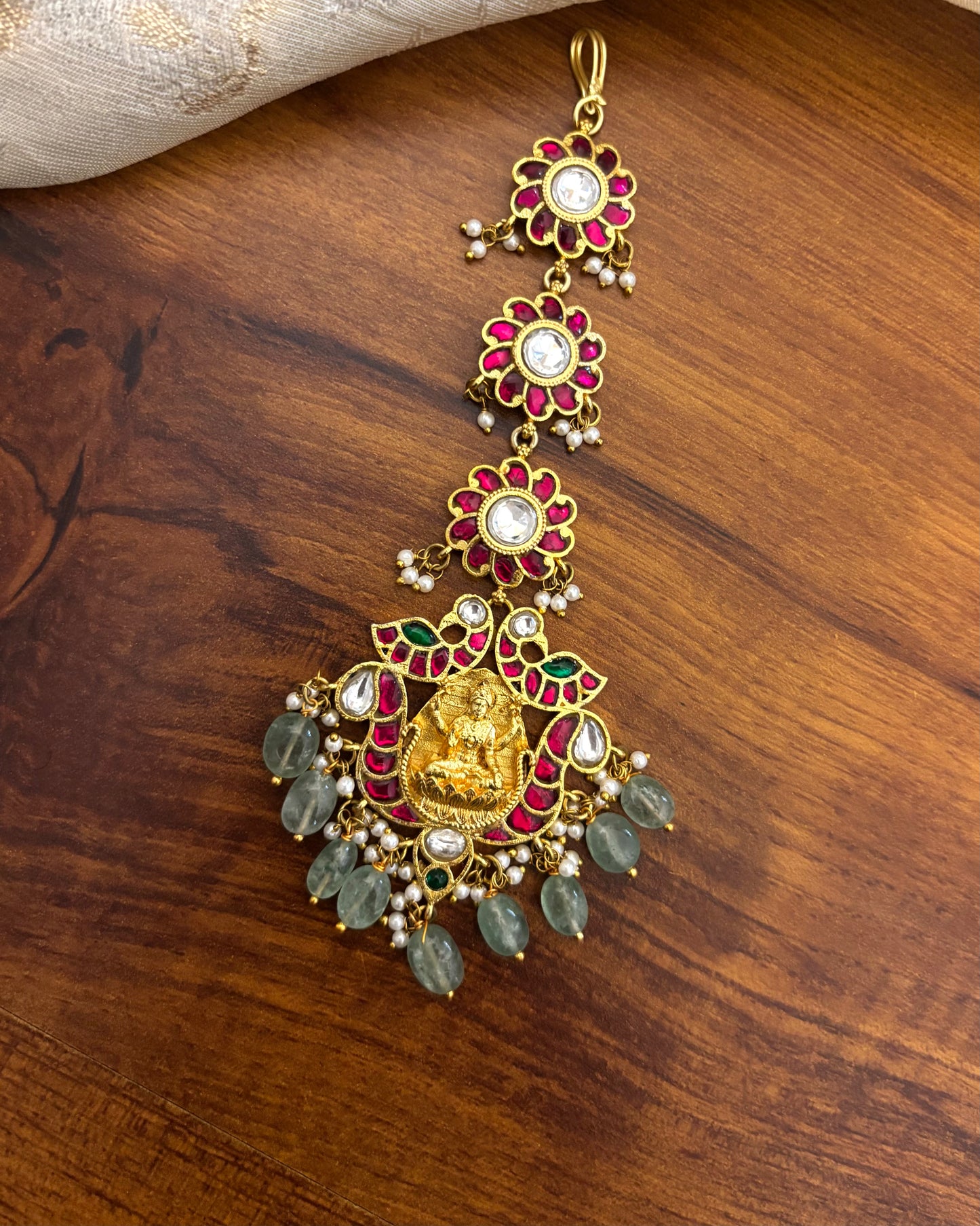 Lakshmi Jadau Kundan Maang Tikka with Floral Chain | MT116