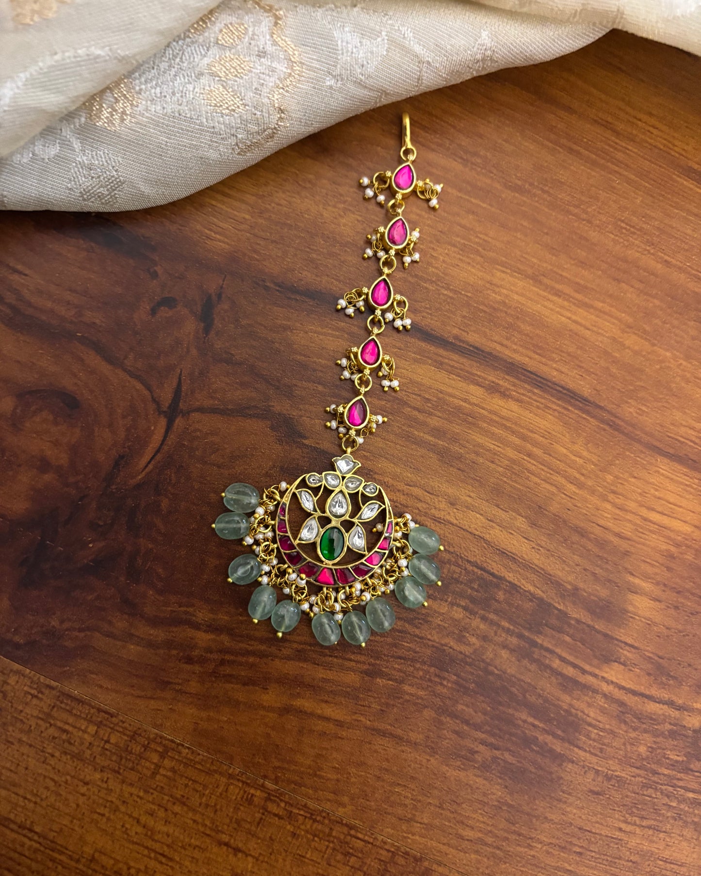 Jadau Kundan Floral Maang Tikka  – Gold-Plated Bridal Hair Jewellery | MT121