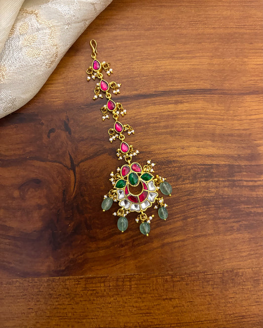 Jadau Kundan Floral Maang Tikka  – Gold-Plated Bridal Hair Jewellery | MT122