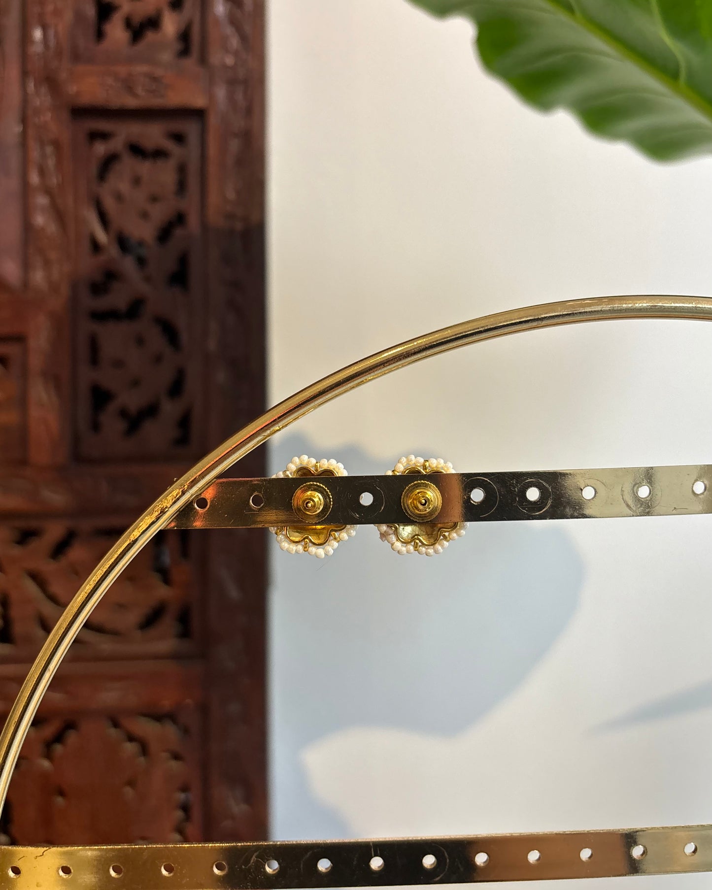 Ruby and White Floral Stud Earrings | ER178