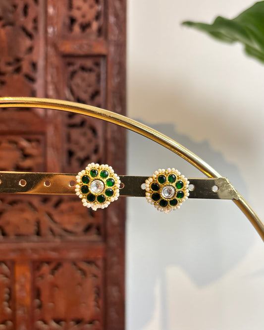 Green and White Floral Stud Earrings | ER179