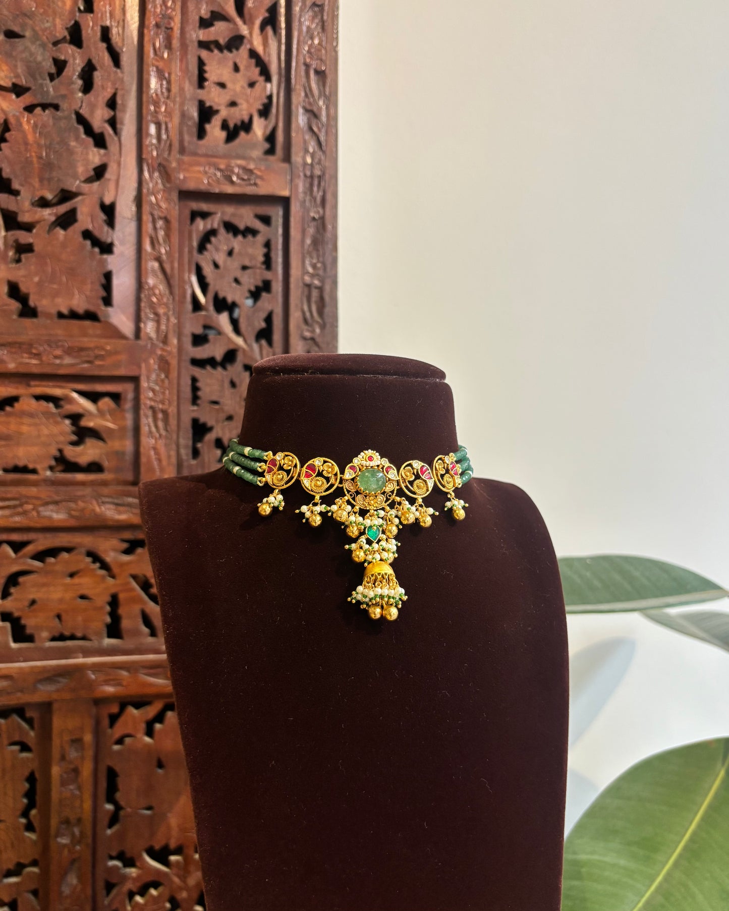 Green Kundan Parrot Motif Statement Choker Set | Varna Edit | NC351