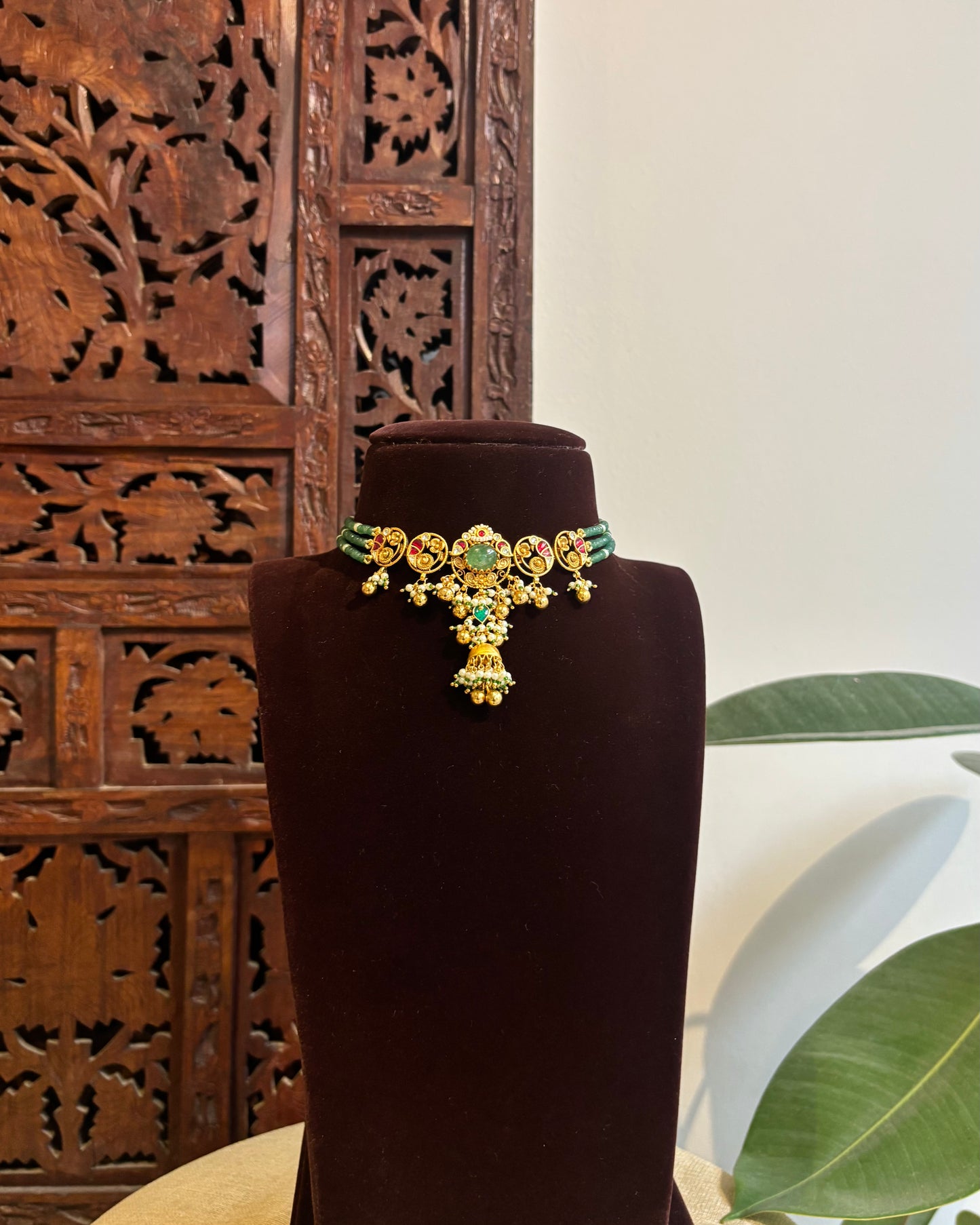Green Kundan Parrot Motif Statement Choker Set | Varna Edit | NC351