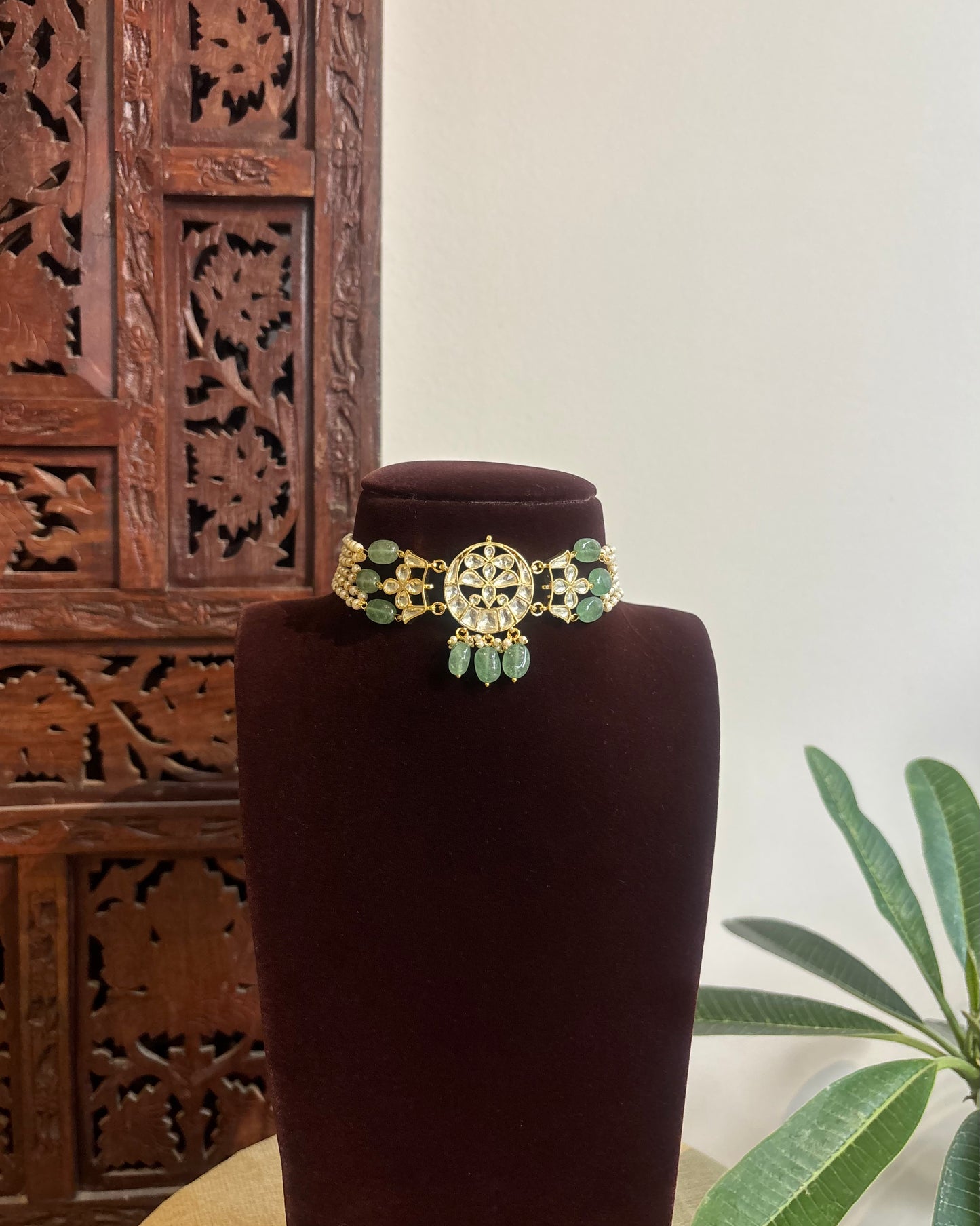 White Floral Kundan Choker With Earrings | Handmade Gold Plated | NC484