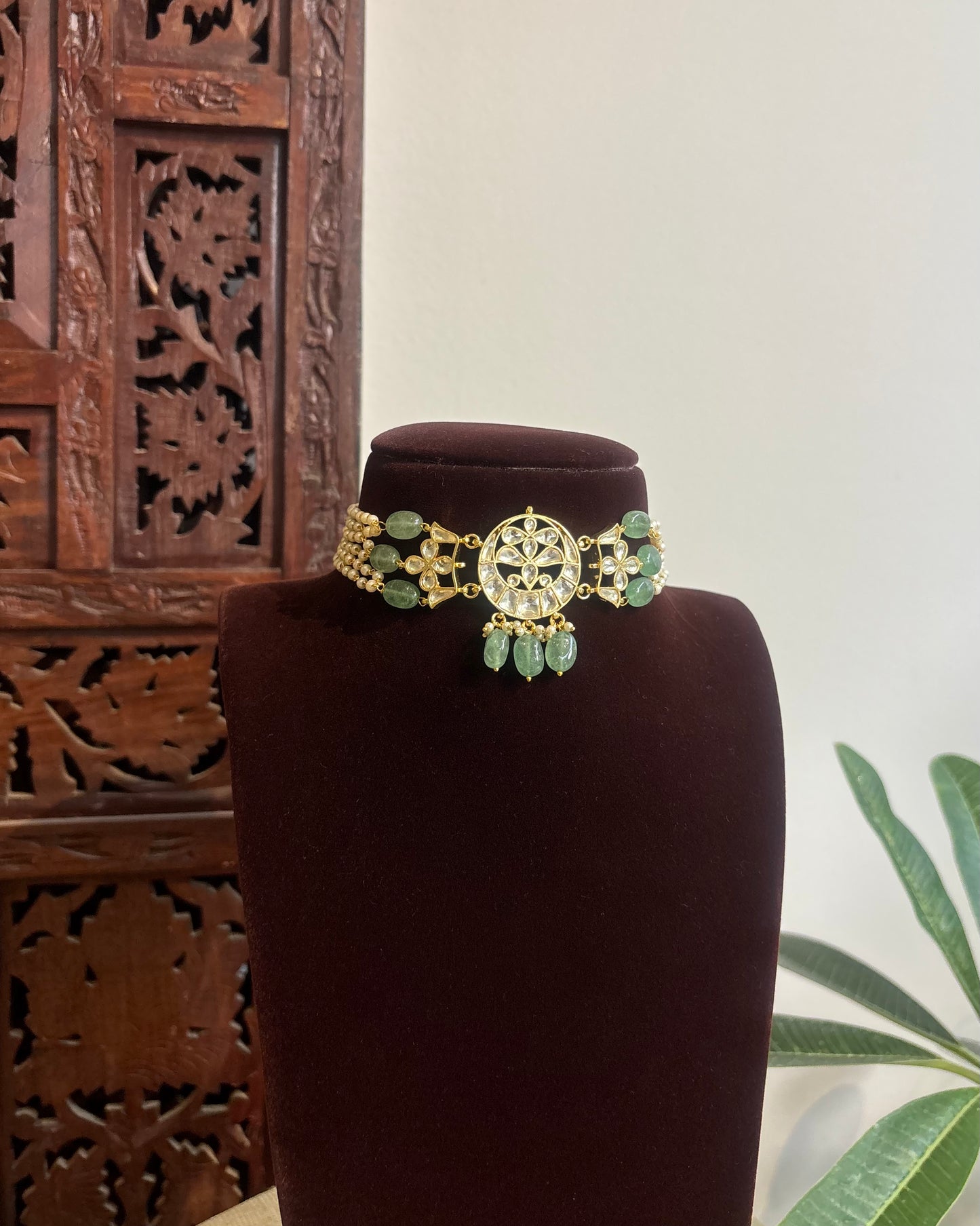 White Floral Kundan Choker With Earrings | Handmade Gold Plated | NC484