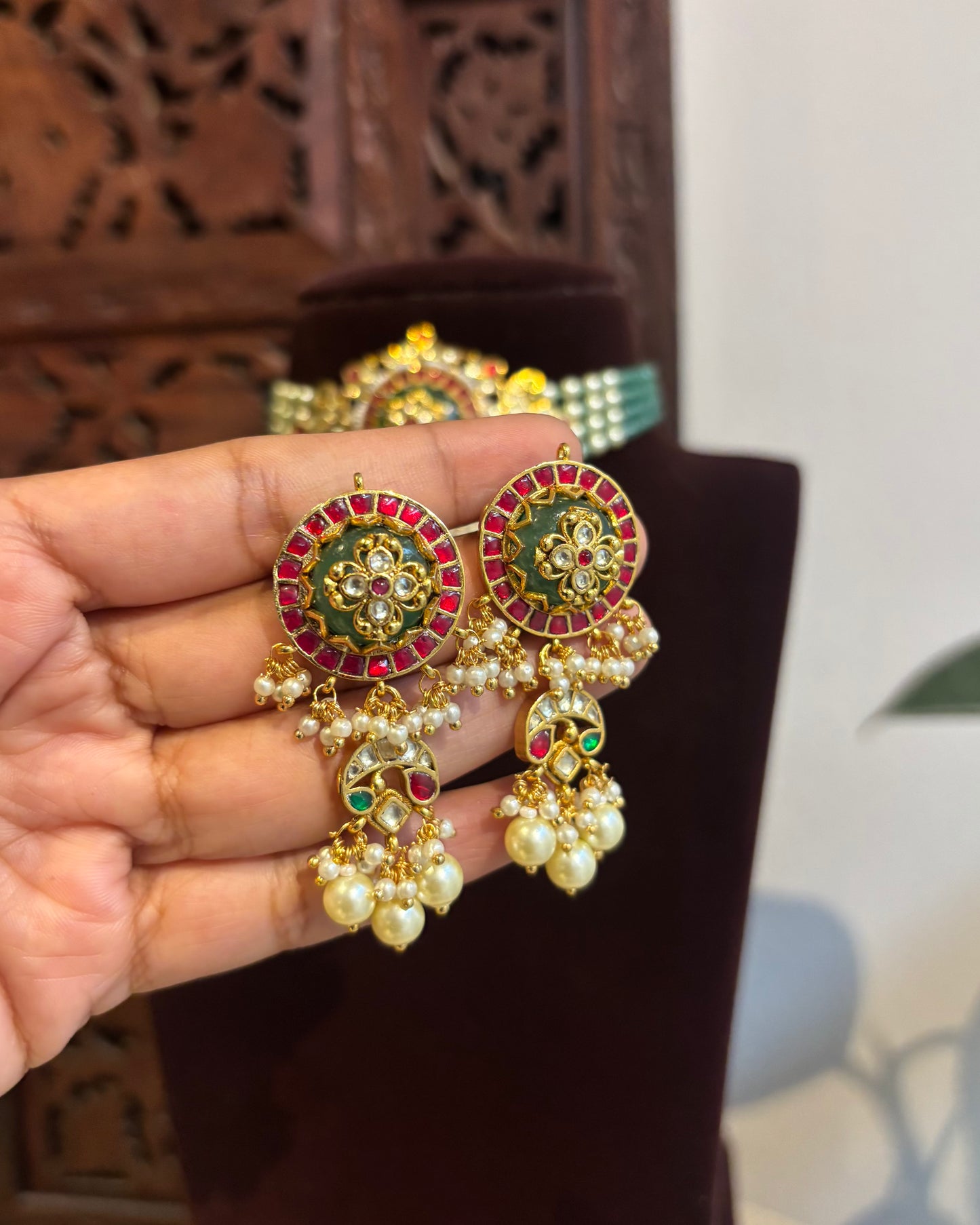Multicolor Kundan Pendant with Four-Layer Green Beads Choker Set | NC358