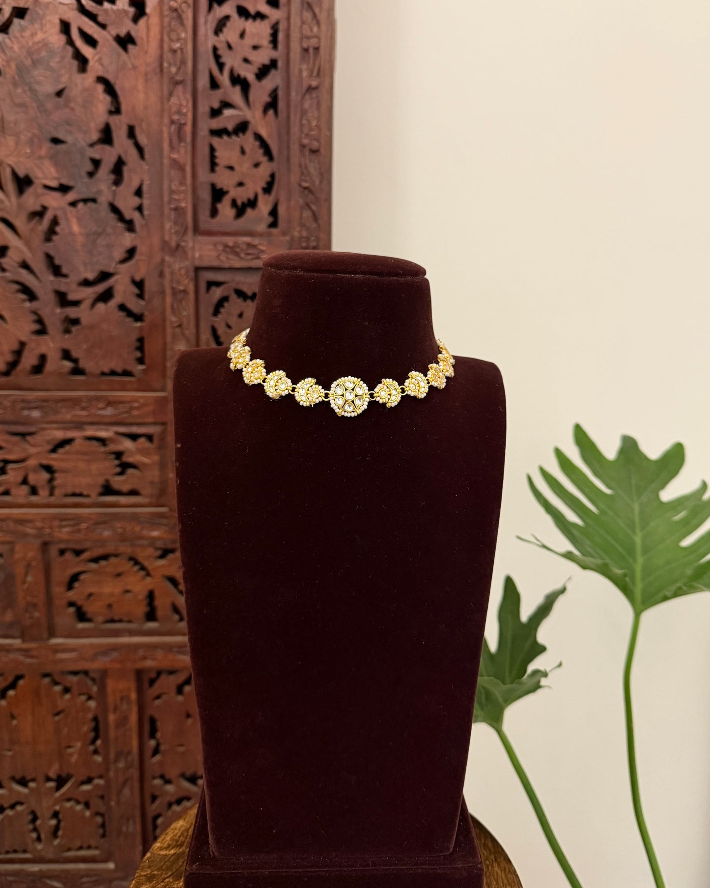 White Minimal Floral Kundan Choker | Handmade Gold Plated | NC695