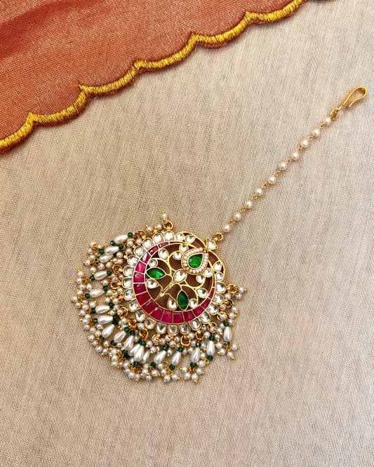 Multicolor Gold Plated Jadau Kundan Maang Tikka