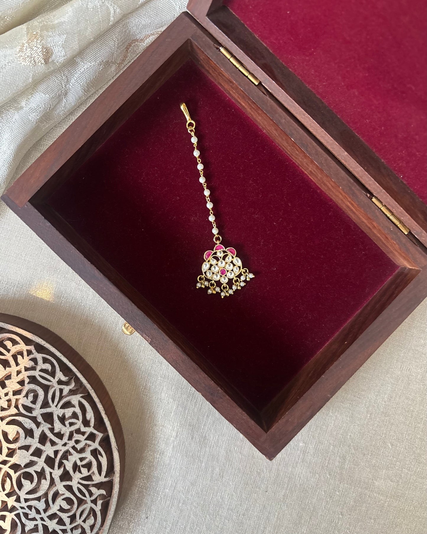 Floral Jadau Maang Tikka | Ruby & White | MT278