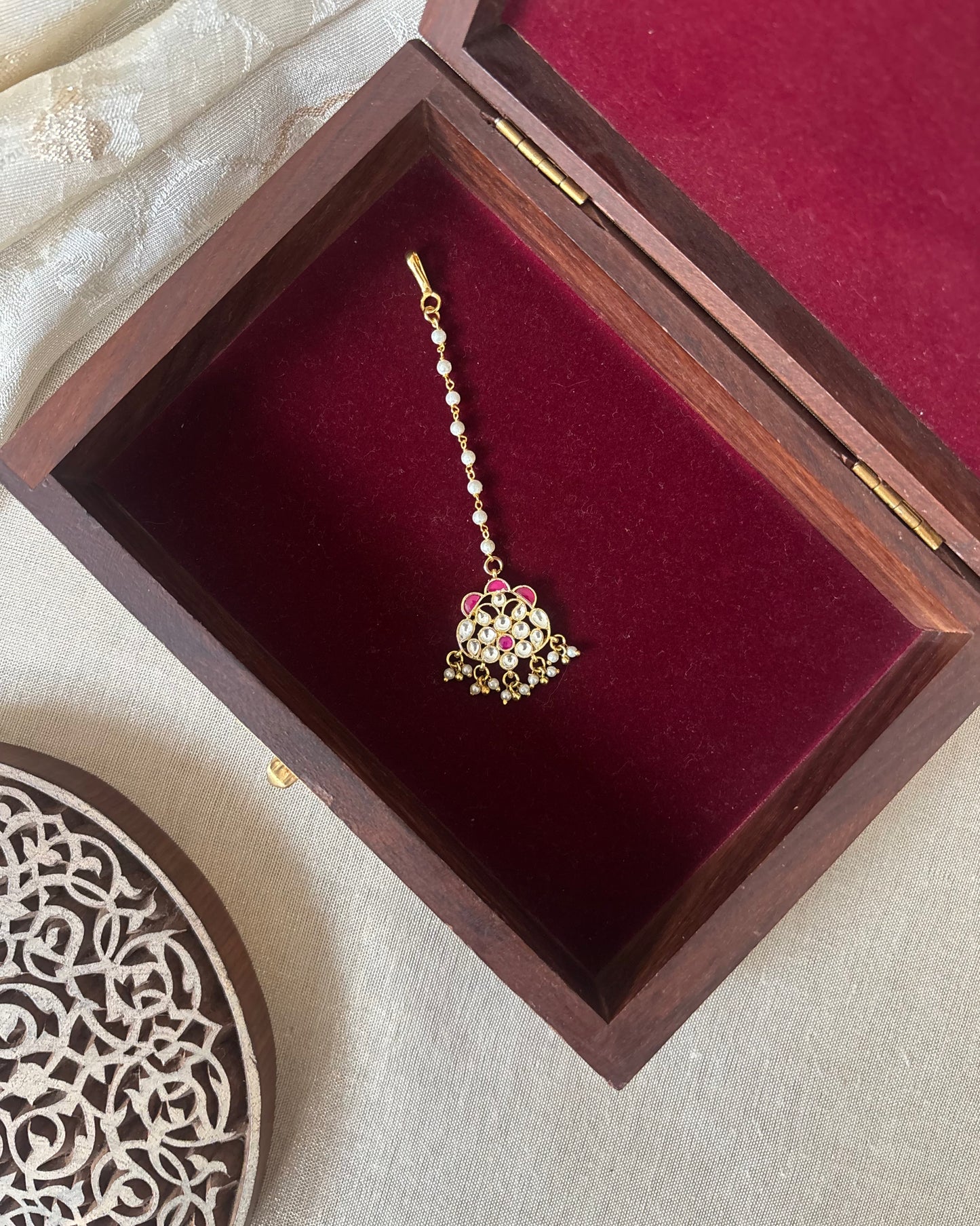 Floral Jadau Maang Tikka | Ruby & White | MT278