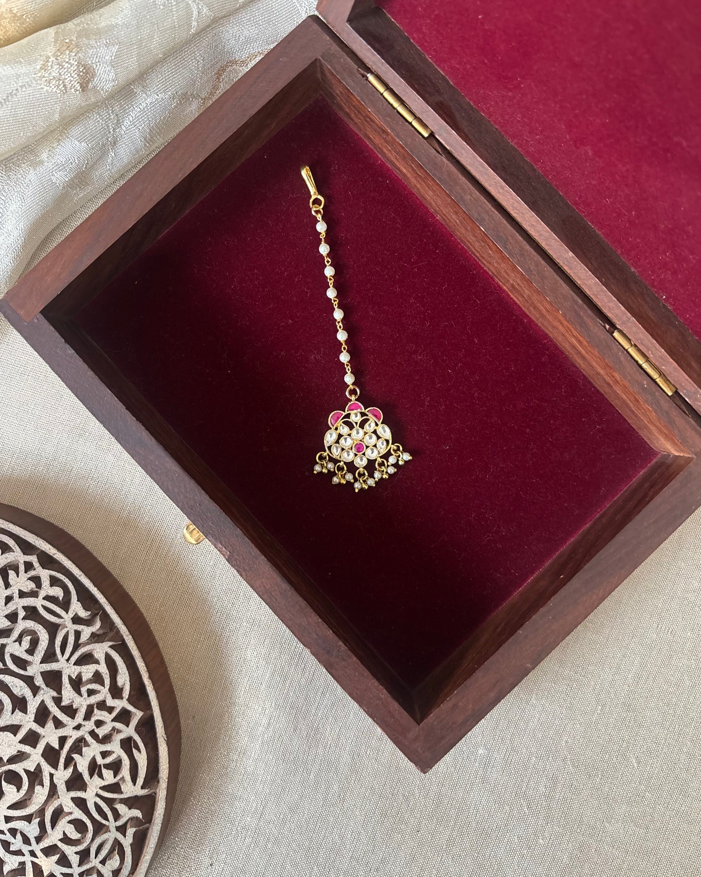 Floral Jadau Maang Tikka | Ruby & White | MT278