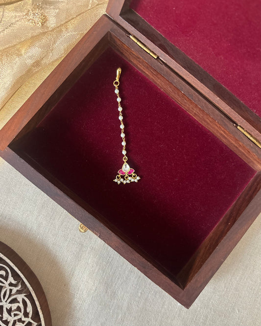 Minimal Jadau Floral Design Maang Tikka | Ruby and White | MT282