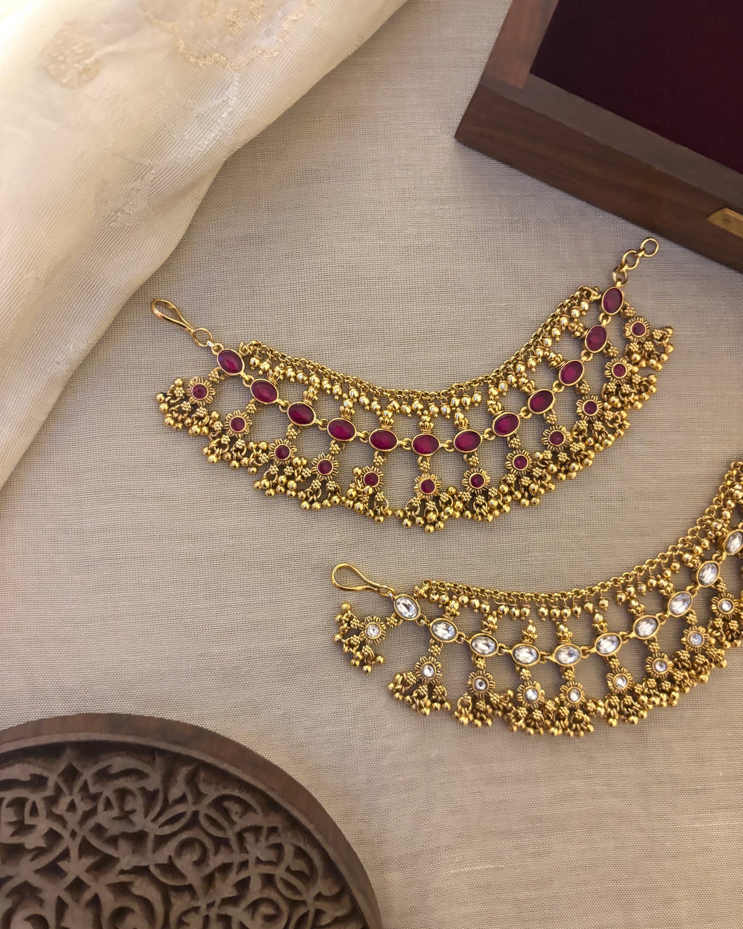 2-in-1 Reversible Antique Ear Chain: Ruby Kemp & White Stone | EC107