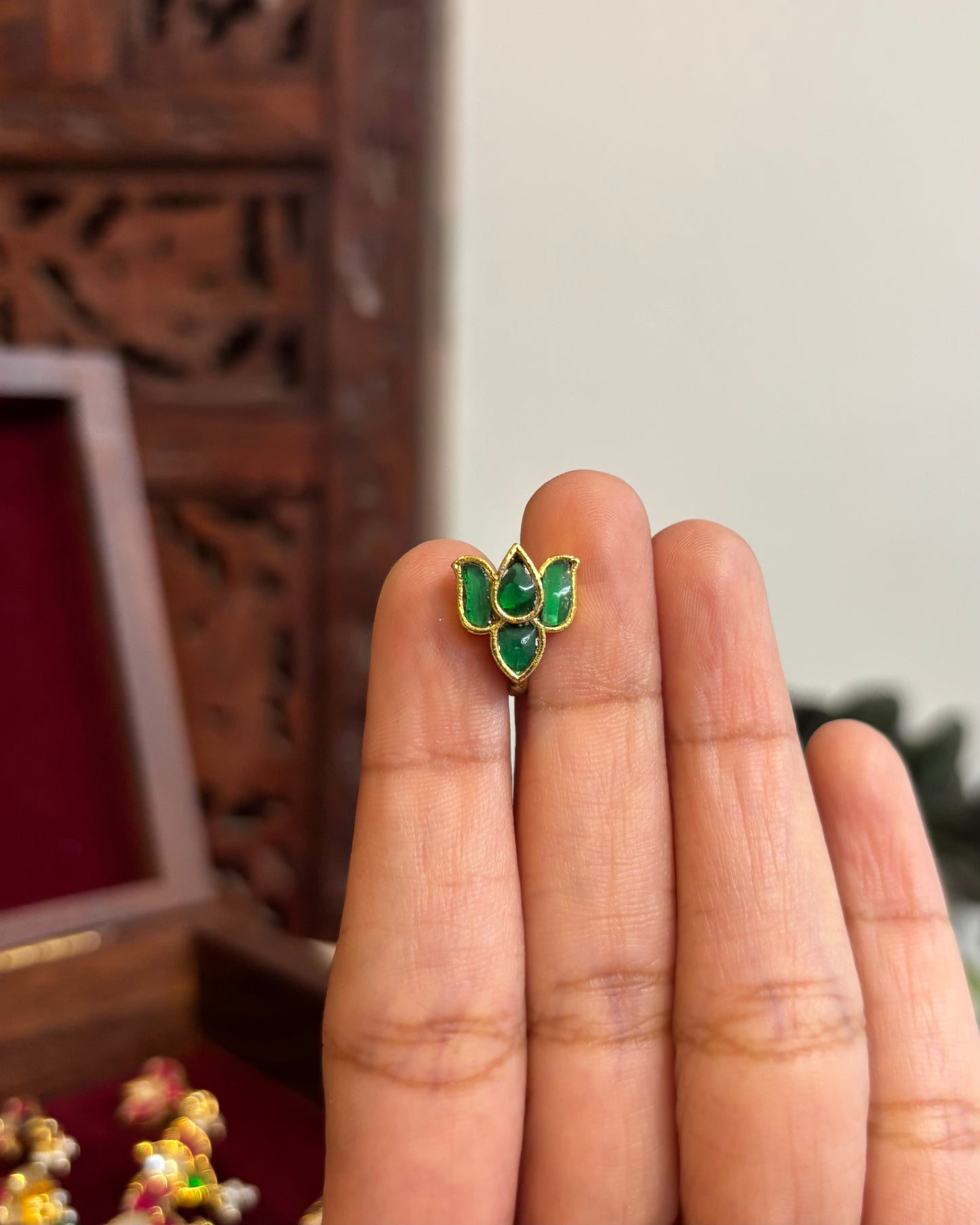 Lotus Green Minimal Floral Clip On Nosepin | NP088