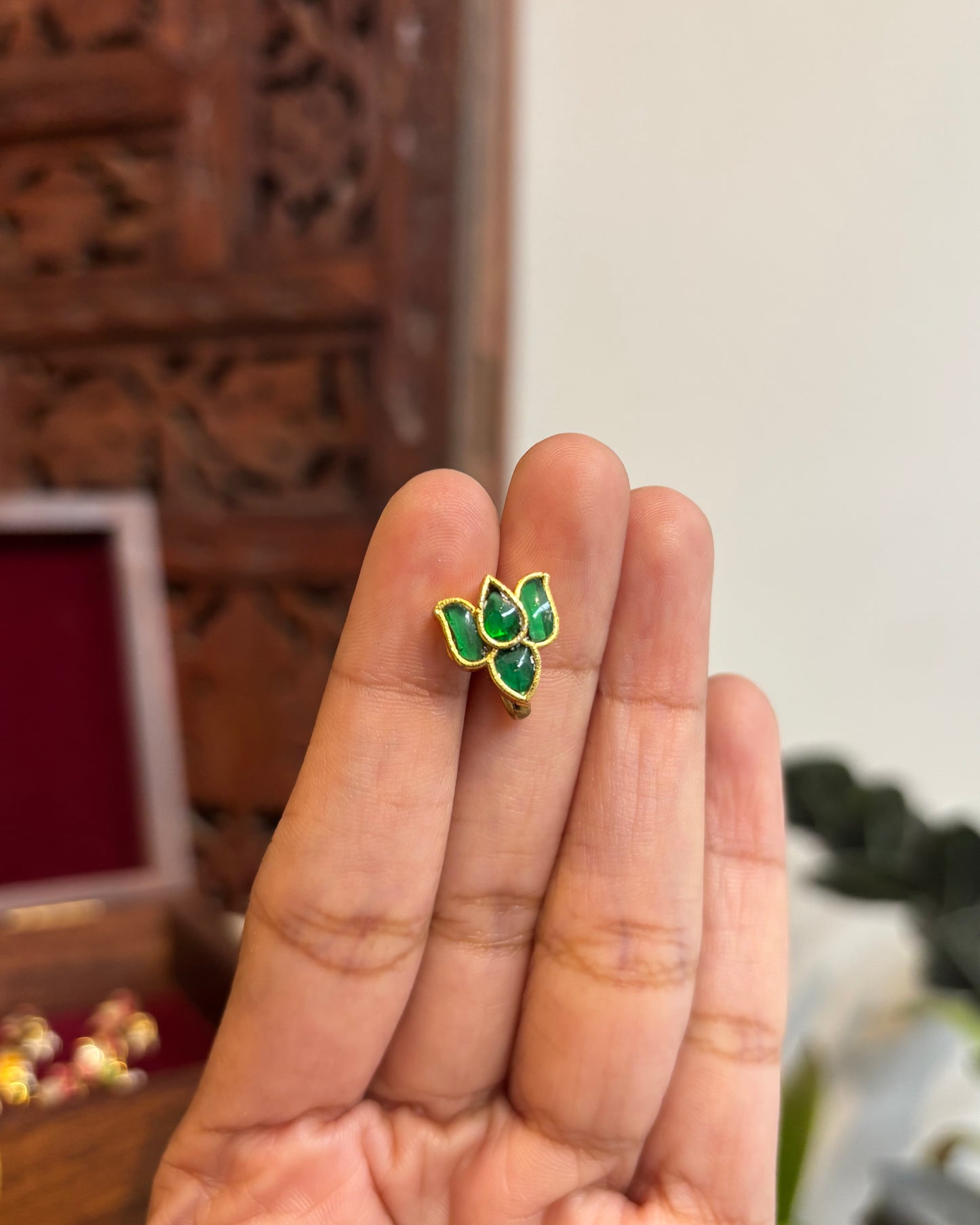 Lotus Green Minimal Floral Clip On Nosepin | NP088