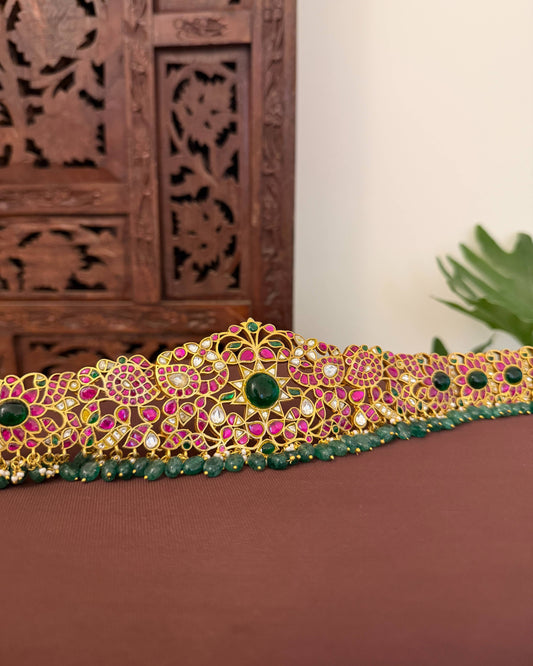Jadau Kundan Hip Belt with Adjustable Multi-Hook Closure | WB029