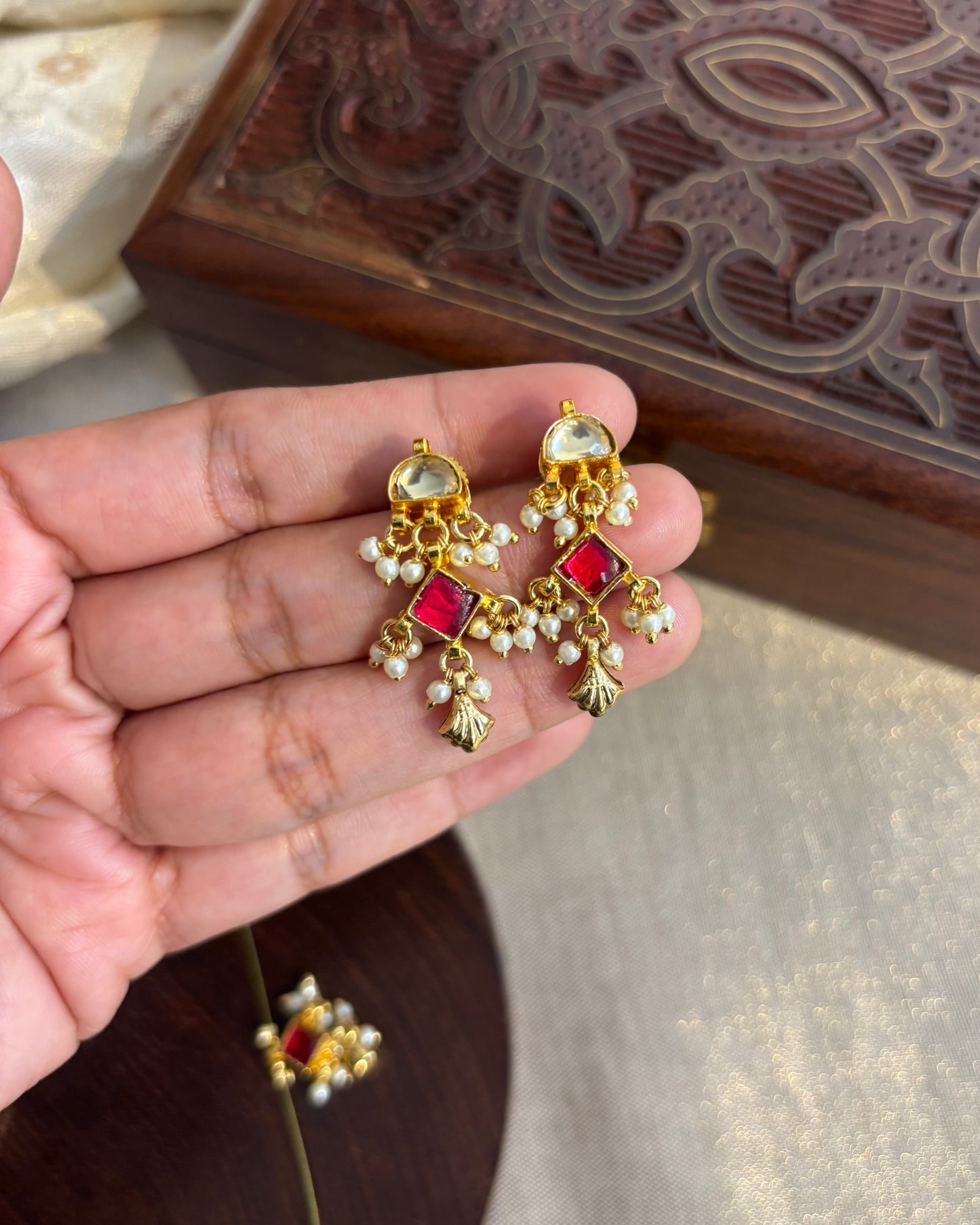 Jadau Kundan Invisible Chain Necklace with Earrings | NC152