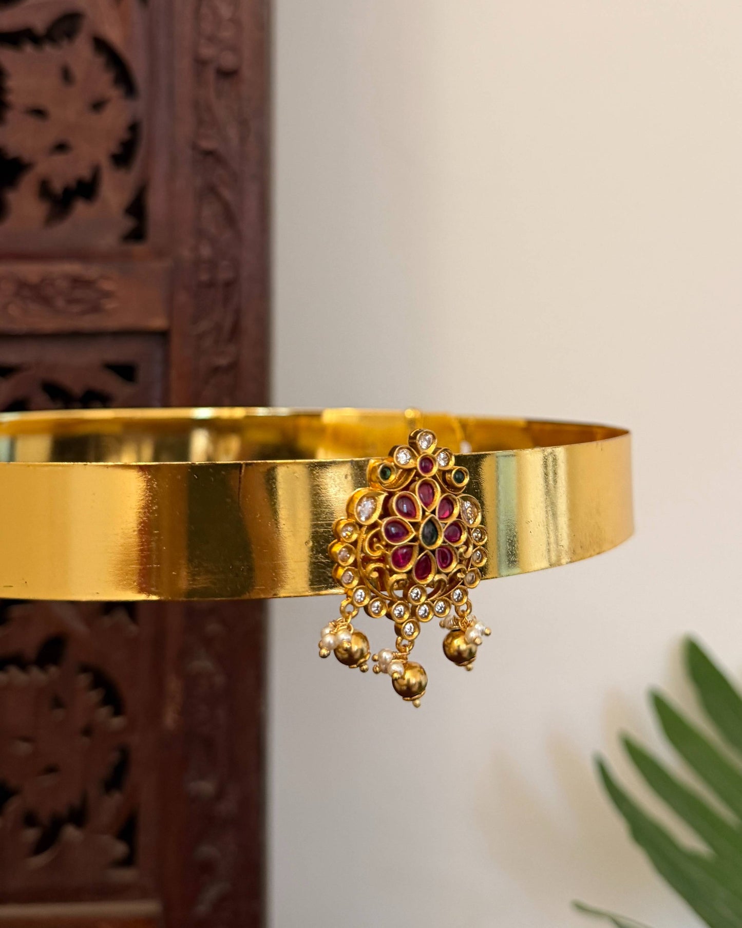 Minimal Kundan Hip Belt For Kids with Adjustable Multi-Hook Closure | WB035