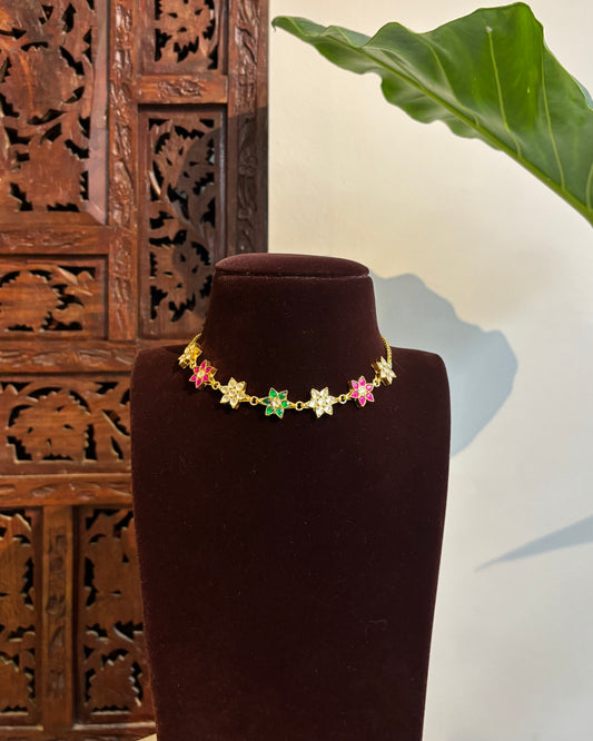 Multicolor Minimal Floral Pearl Choker Necklace | NC269