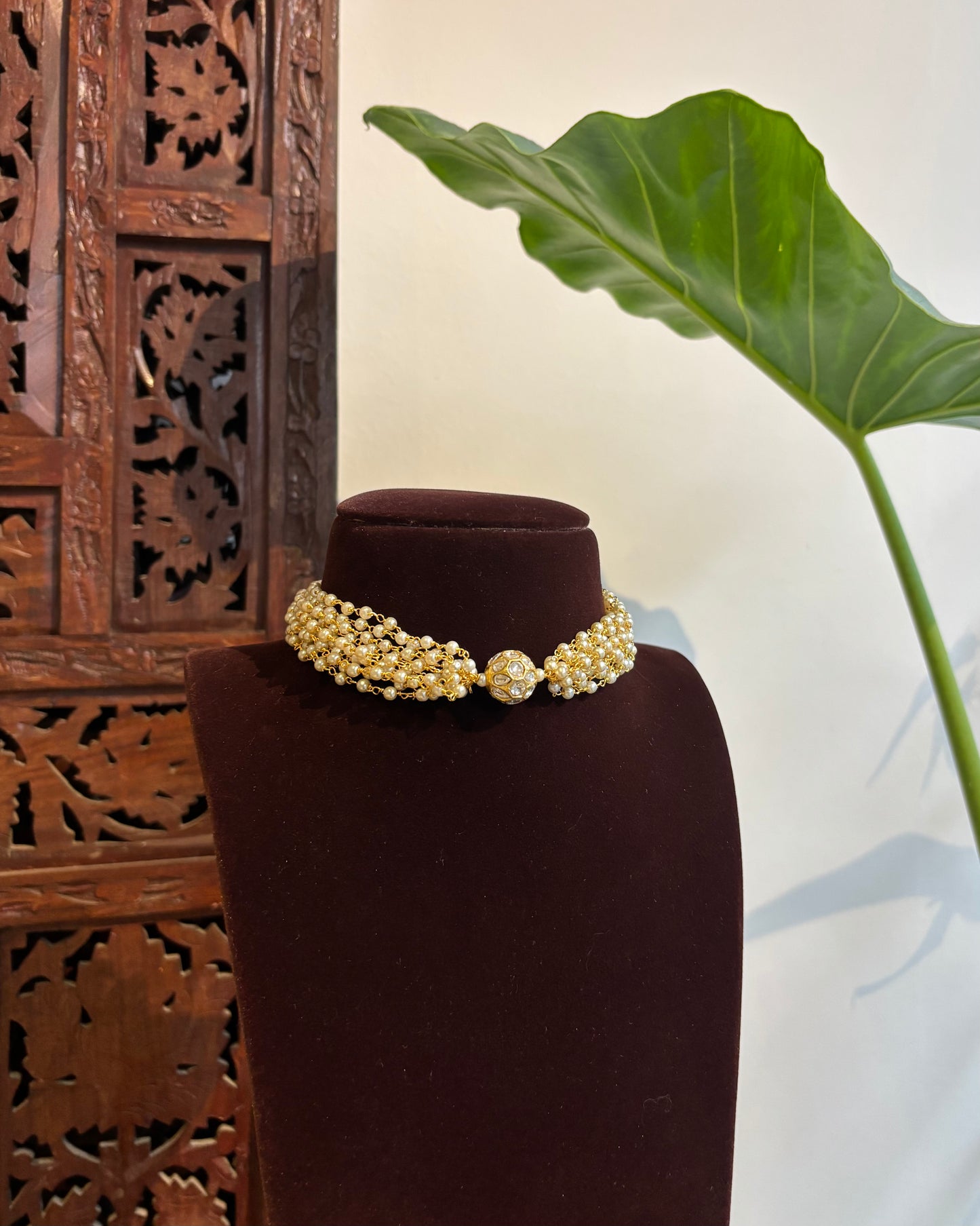 The Classic Pearl Edit: Convertible Choker Necklace | White | NC329