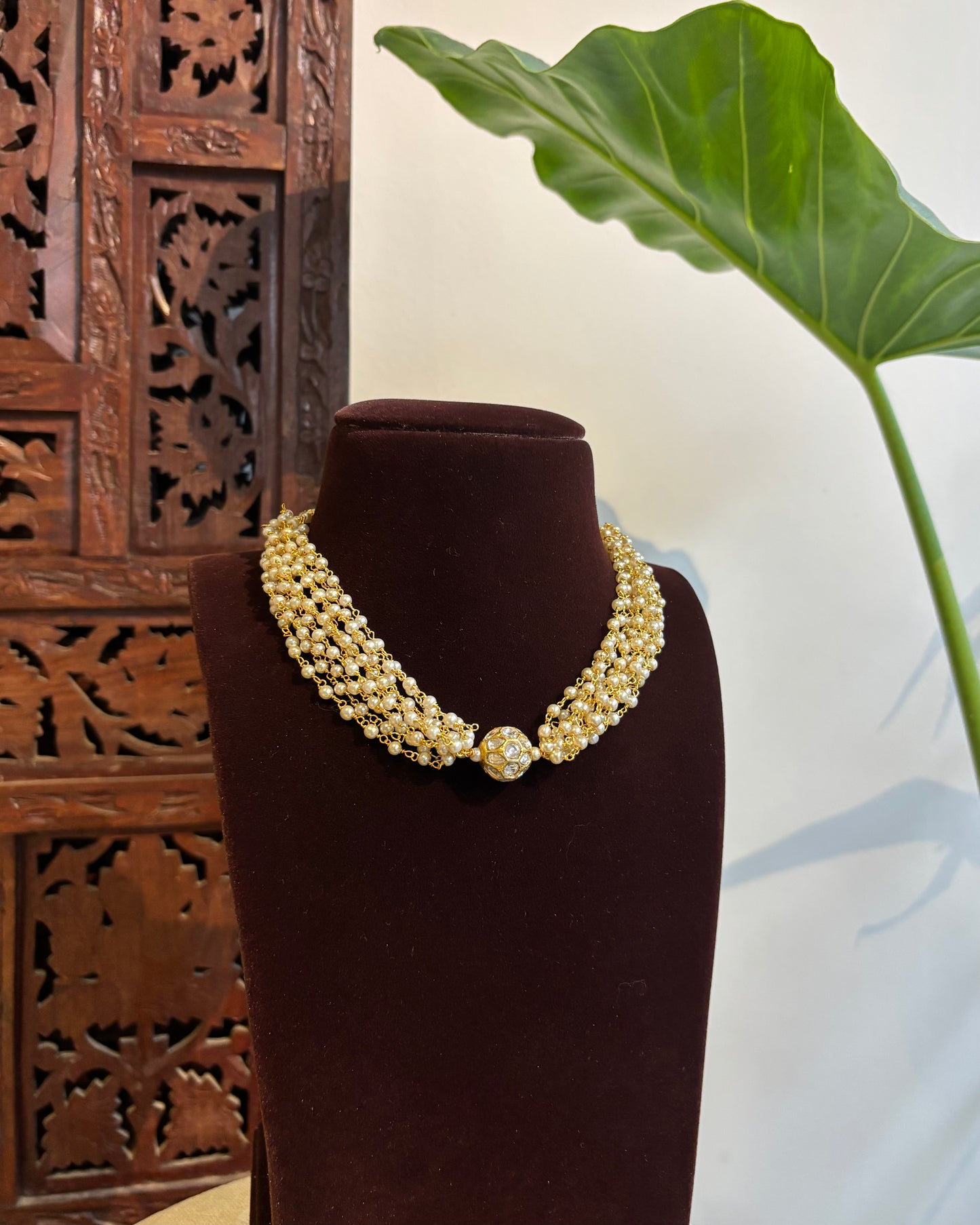 The Classic Pearl Edit: Convertible Choker Necklace | White | NC329