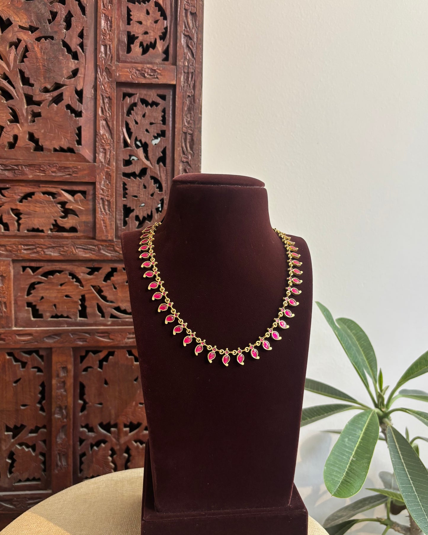 Mango Kundan Minimal Necklace | NC528