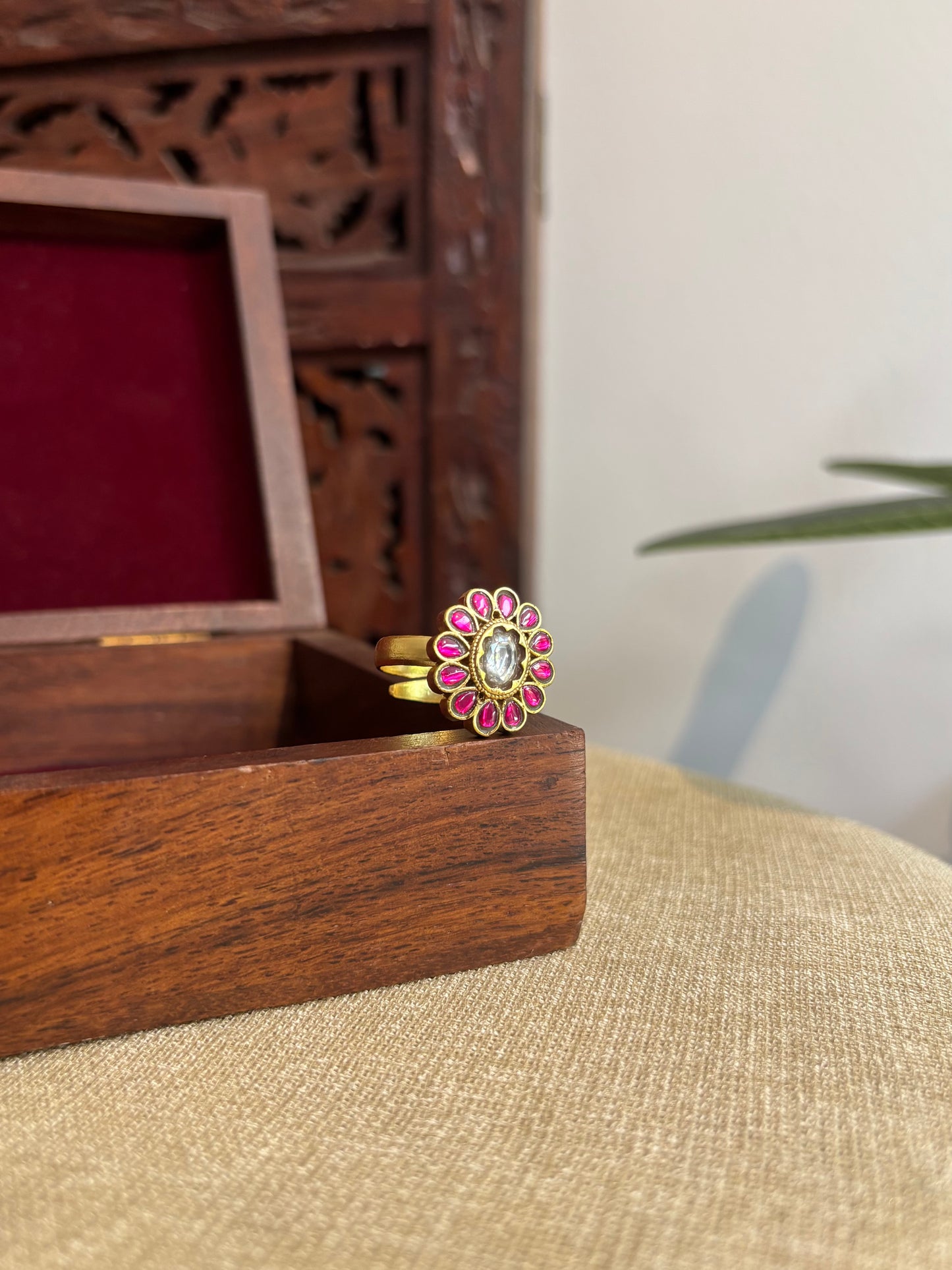 Jadau Kundan Adjustable Rings| Ruby & White | RG005