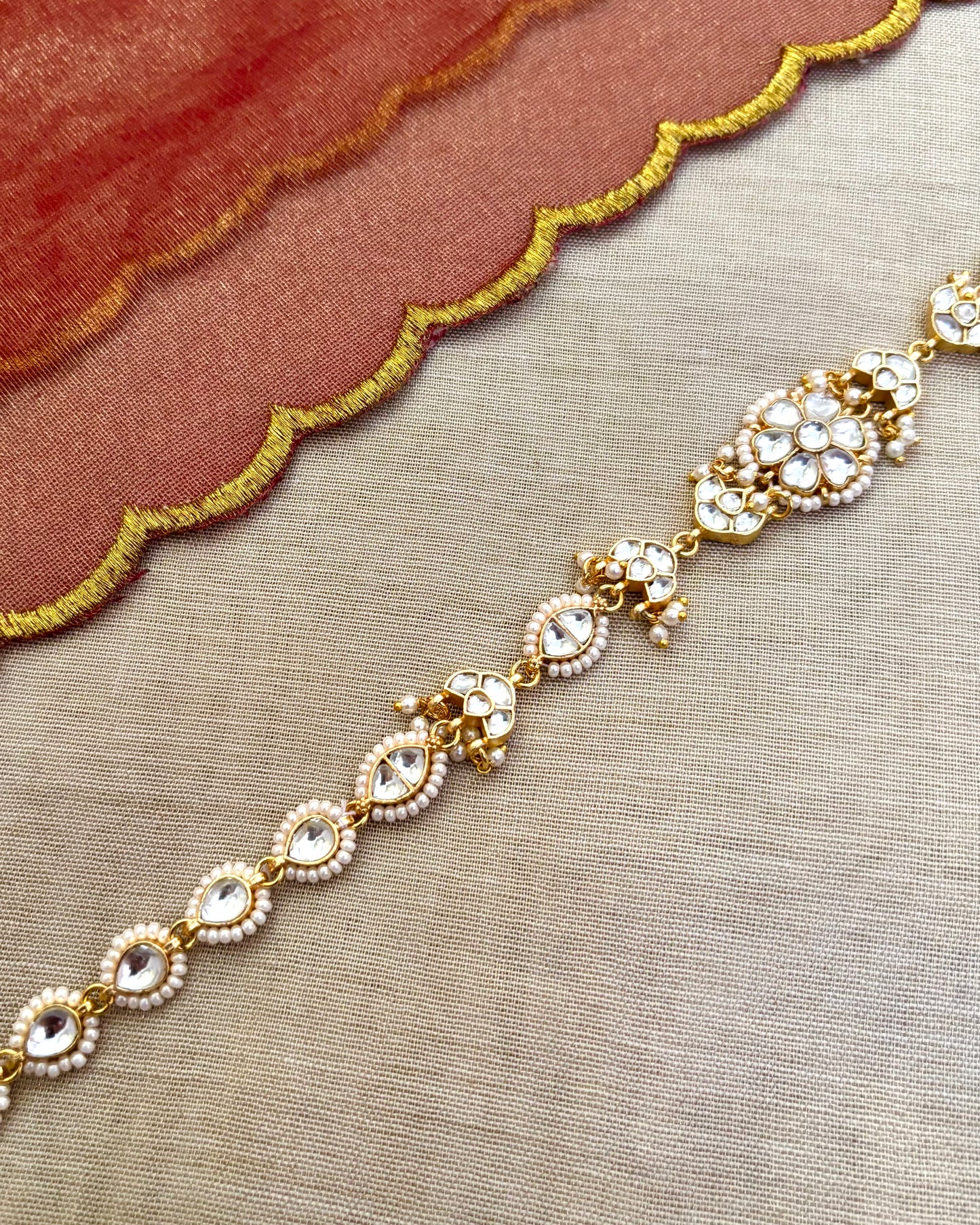 White Floral Kundan Choker | Gold Plated | NC048