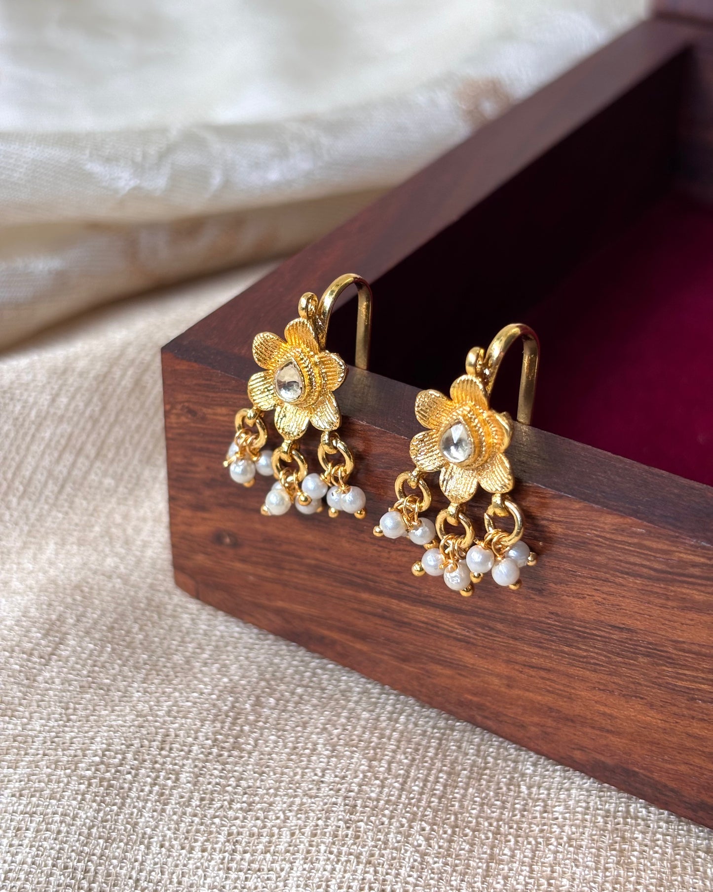 Delicate Floral Gold-Finish Bugadi with White Kundan  | ER024