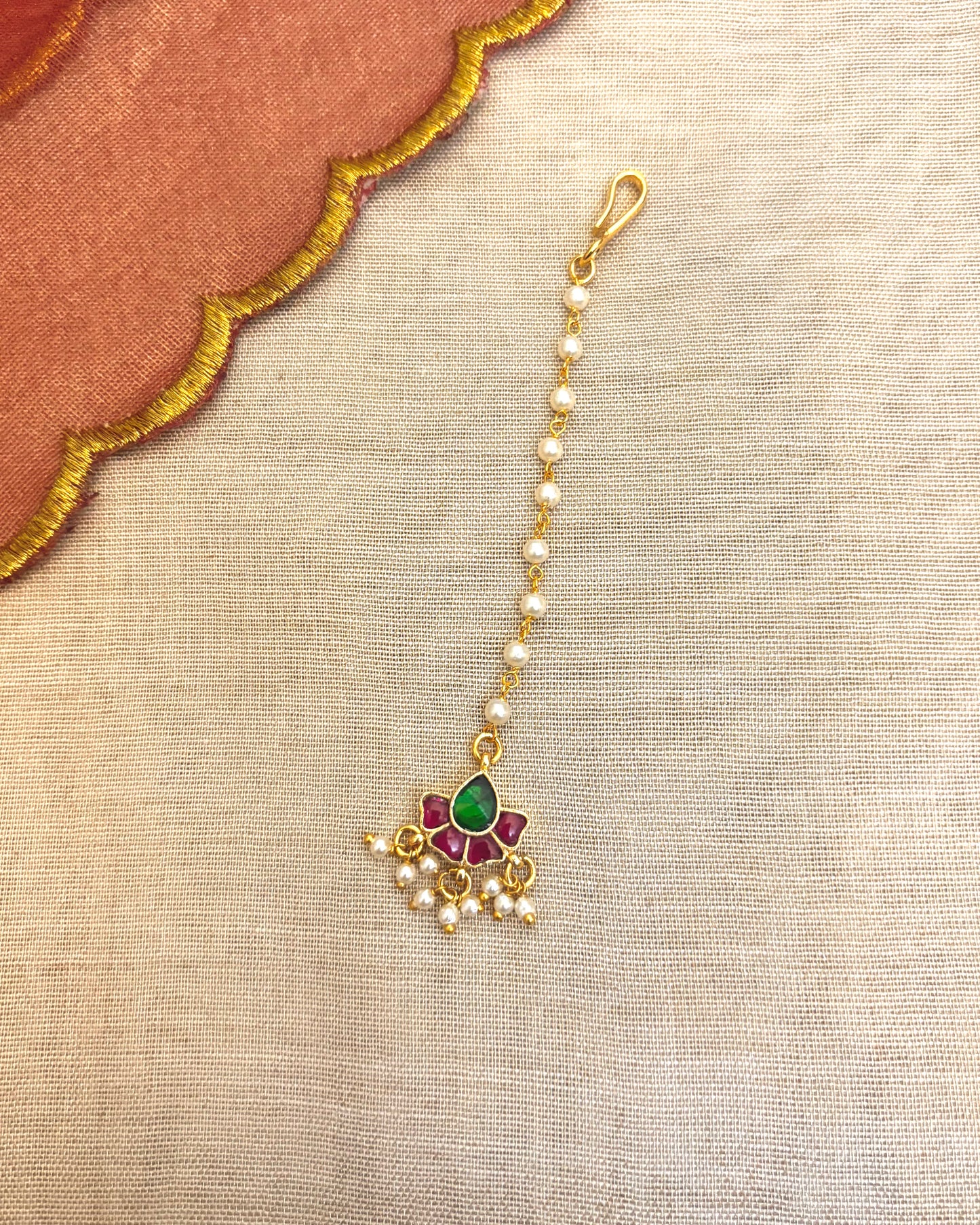 Minimal Jadau Floral Design Maang Tikka | Ruby and Green | MT031