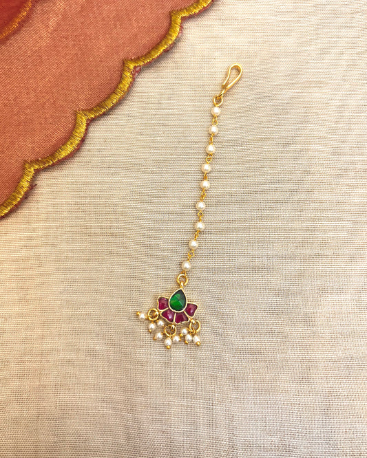 Minimal Jadau Floral Design Maang Tikka | Ruby and Green | MT031