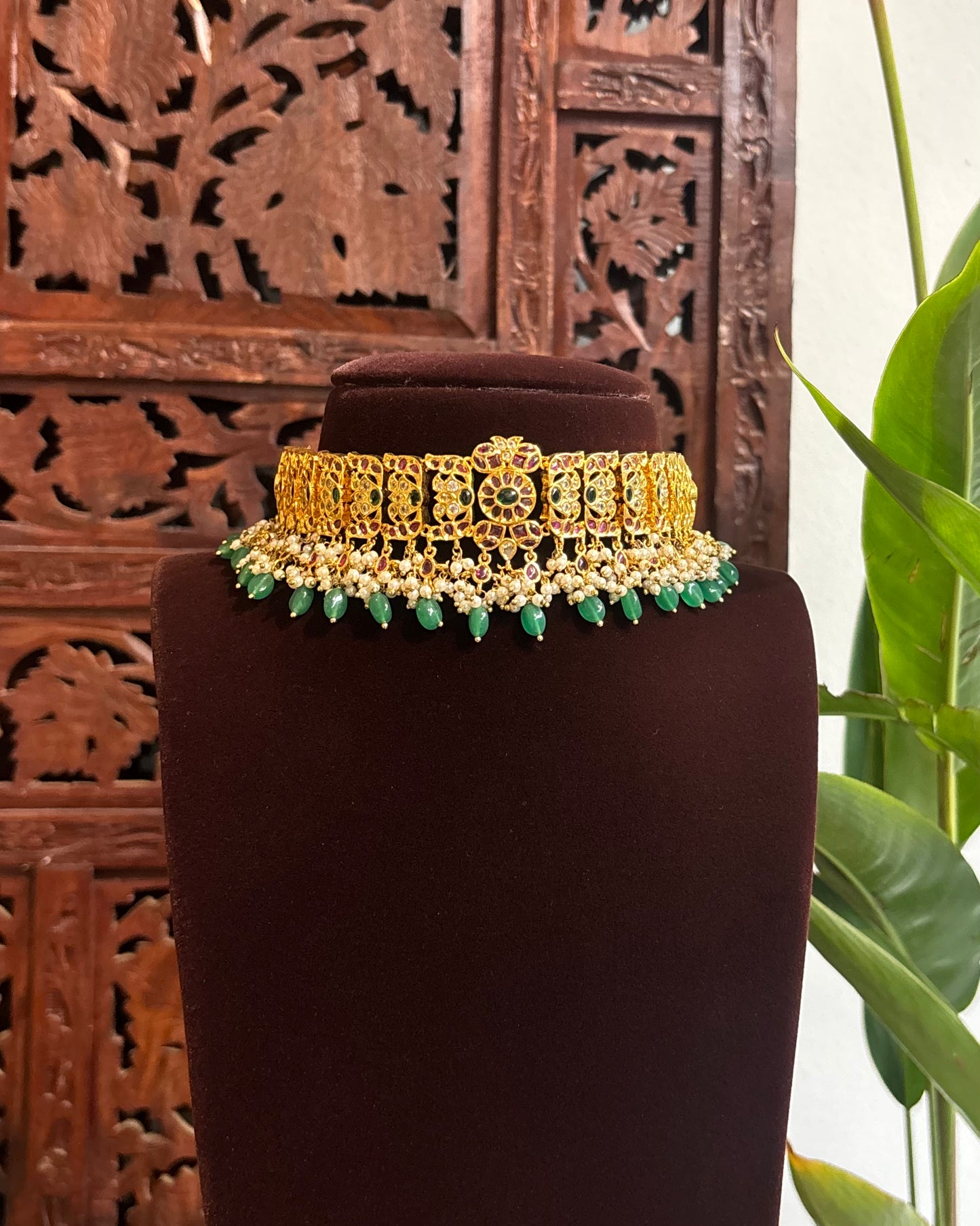 Kemp Choker Necklace Set with Matching Earrings – Traditional Jewellery | NC171