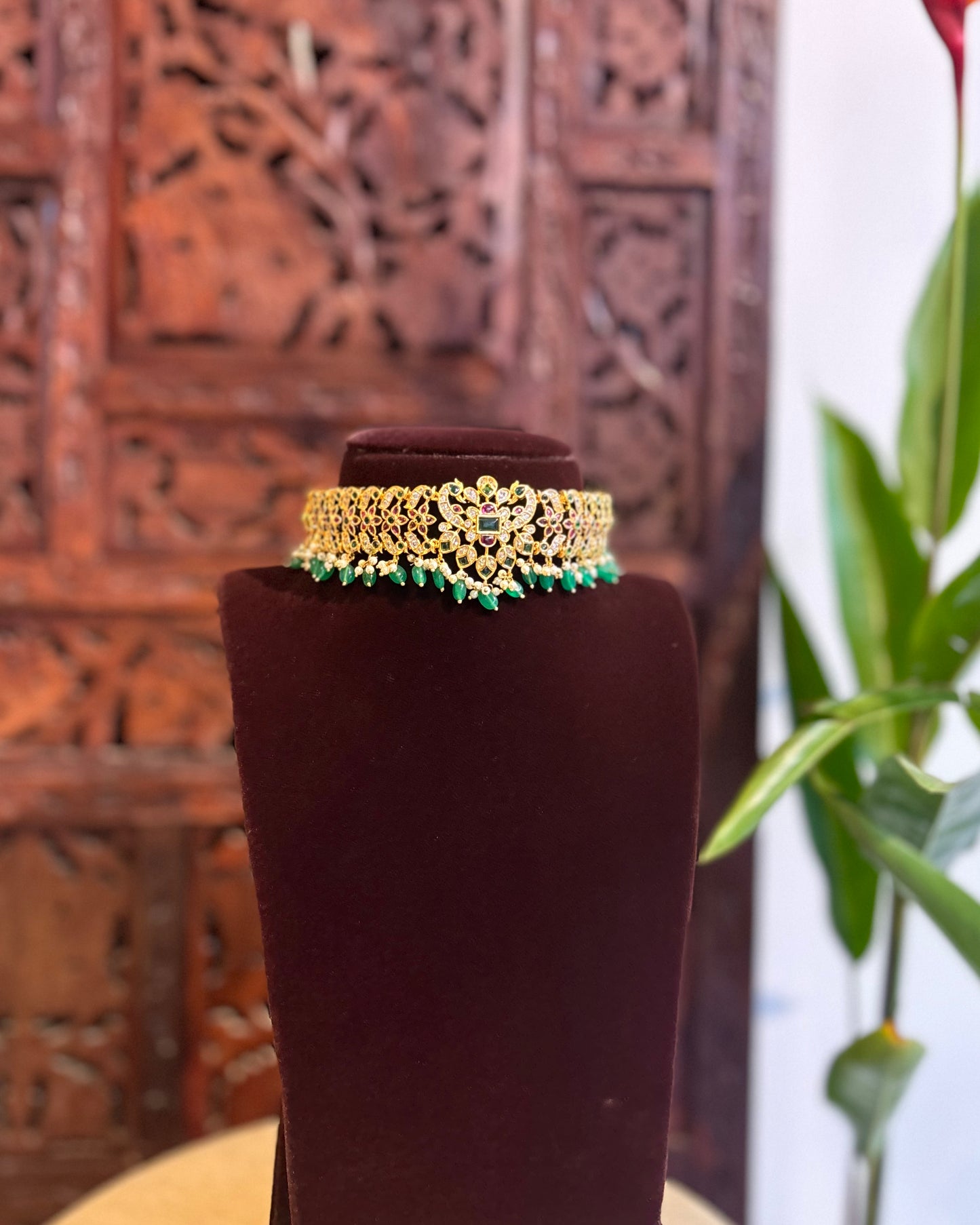 Kemp Choker Necklace Set with Matching Earrings – Traditional Jewellery | NC172