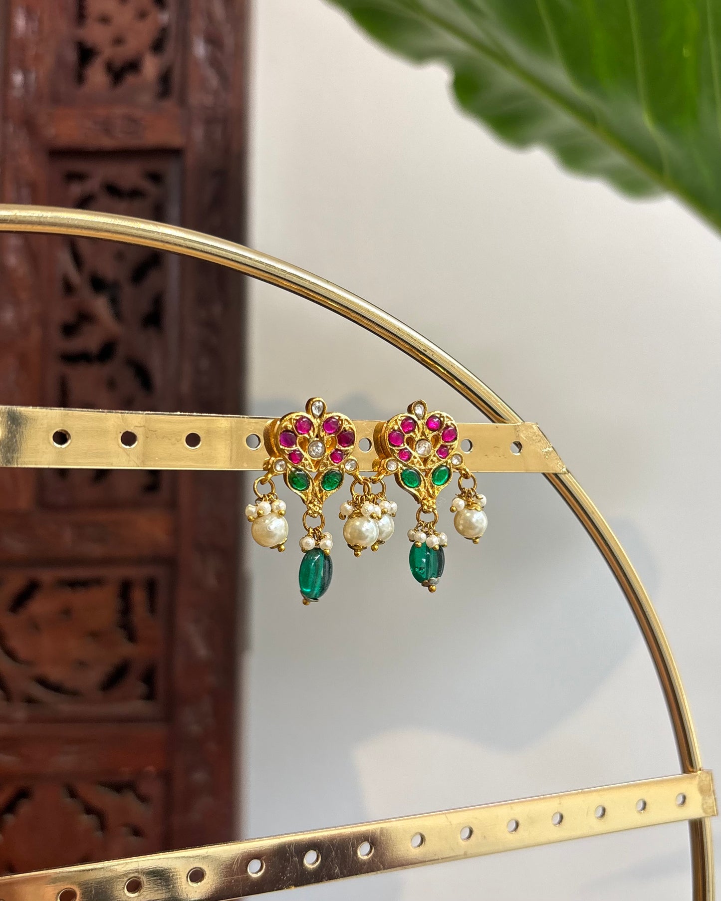 Minimal Floral Stud Earrings | ER198