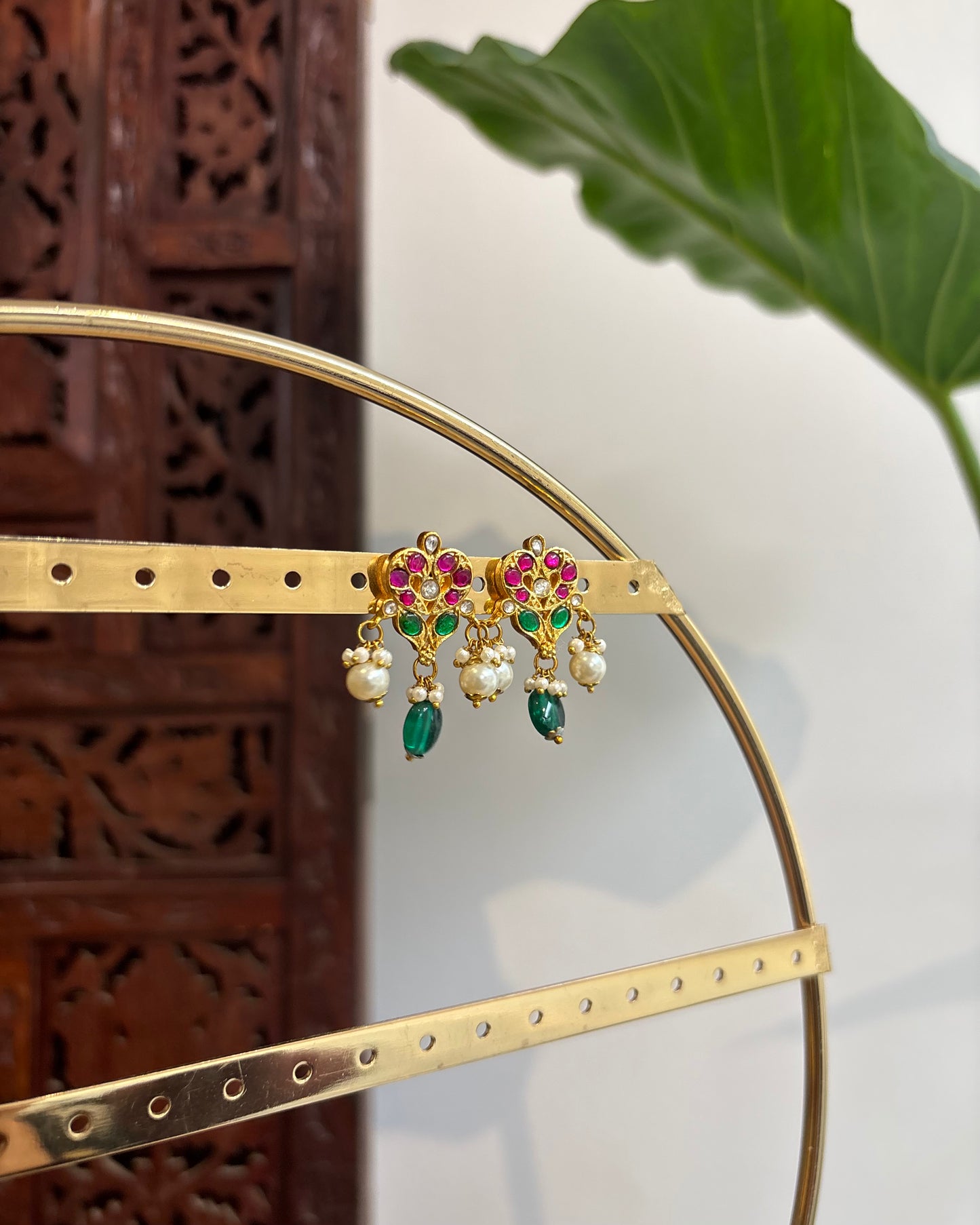 Minimal Floral Stud Earrings | ER198