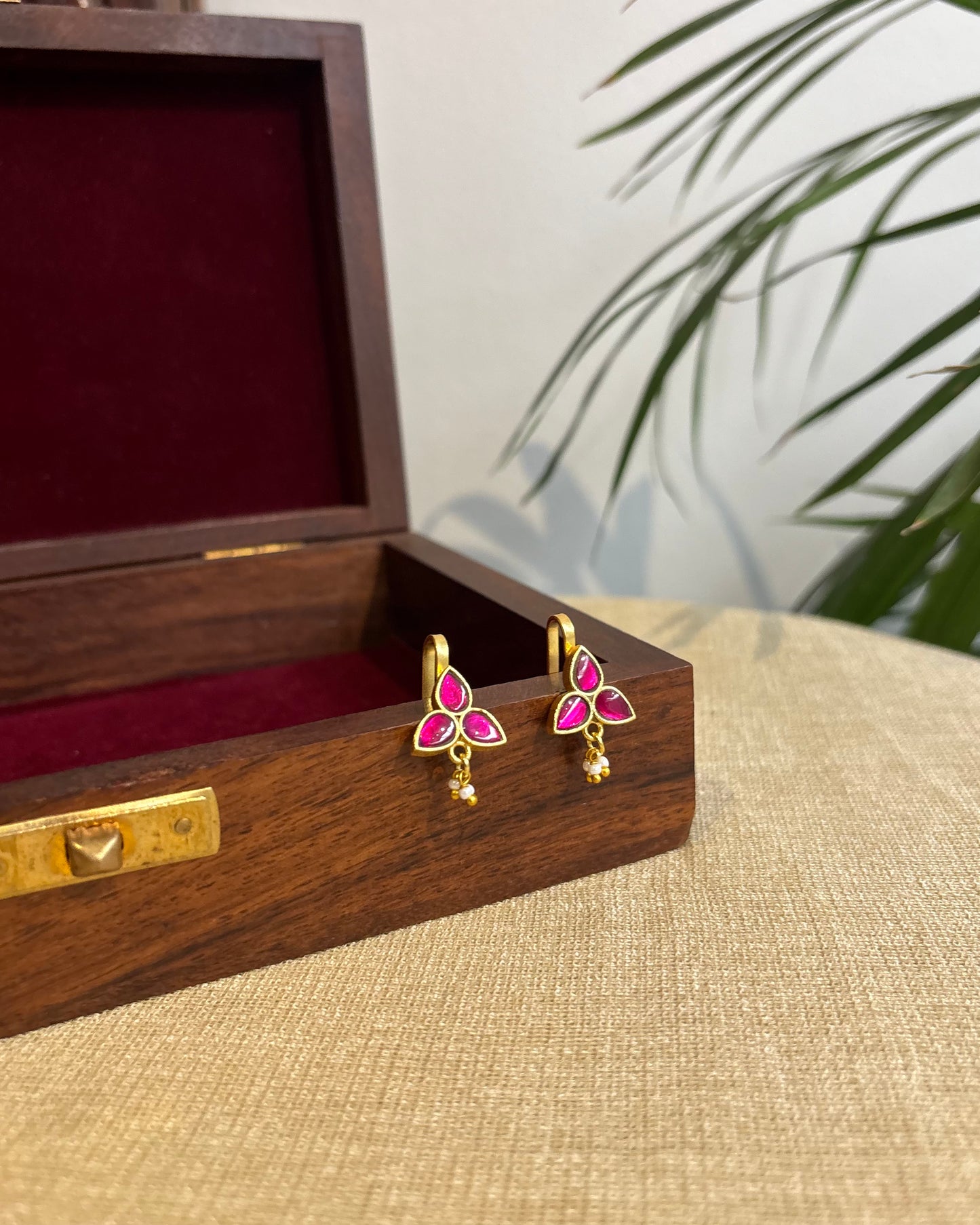 Floral Jadau Bugadi | ER270