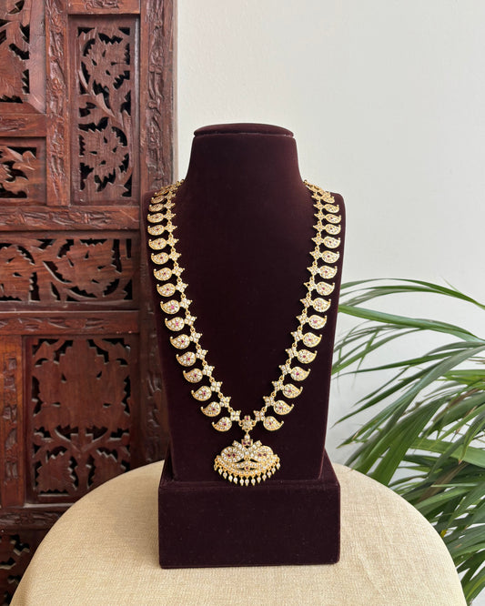 Vintage Impon Mango Necklace Set with Matching Earrings – Ruby & White | NC380