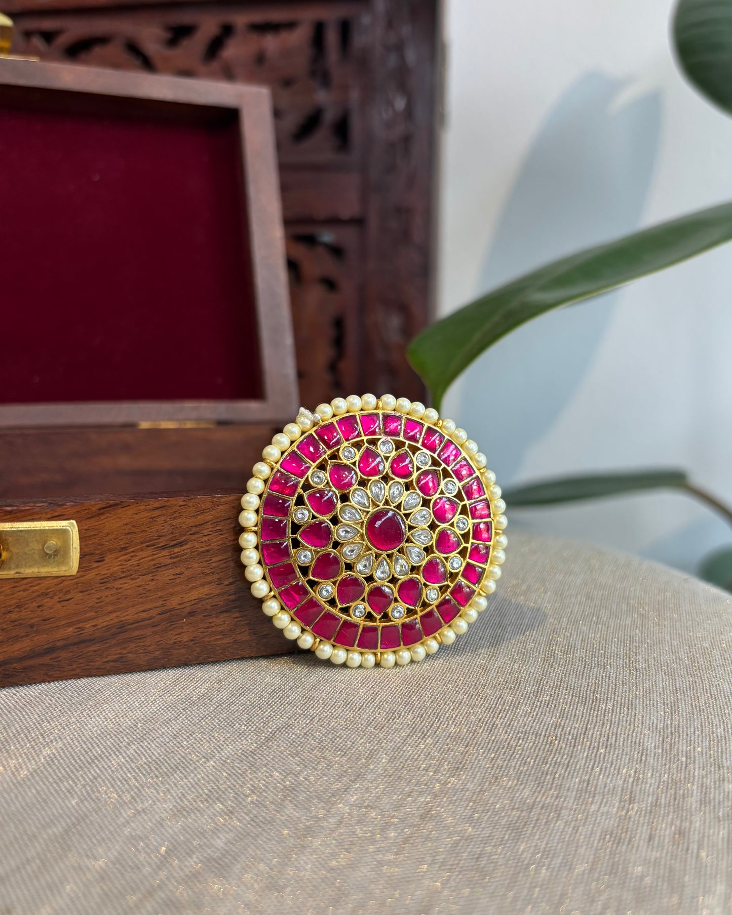 Handcrafted Round Floral Hair Pin – Jadau Kundan | HA216