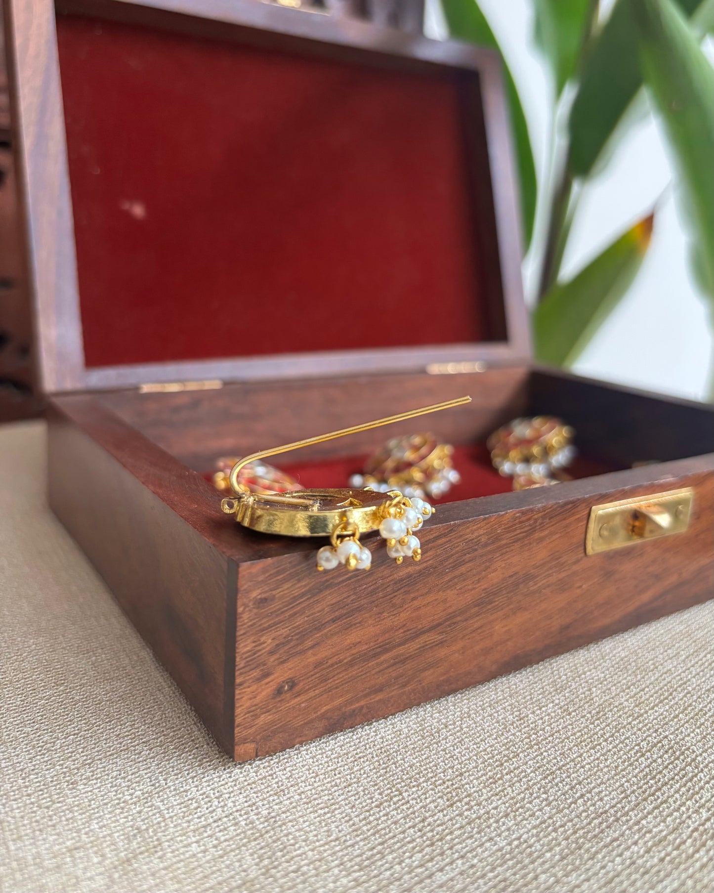 Handcrafted Floral Hair Pins – Jadau Kundan & Pearls | HA166