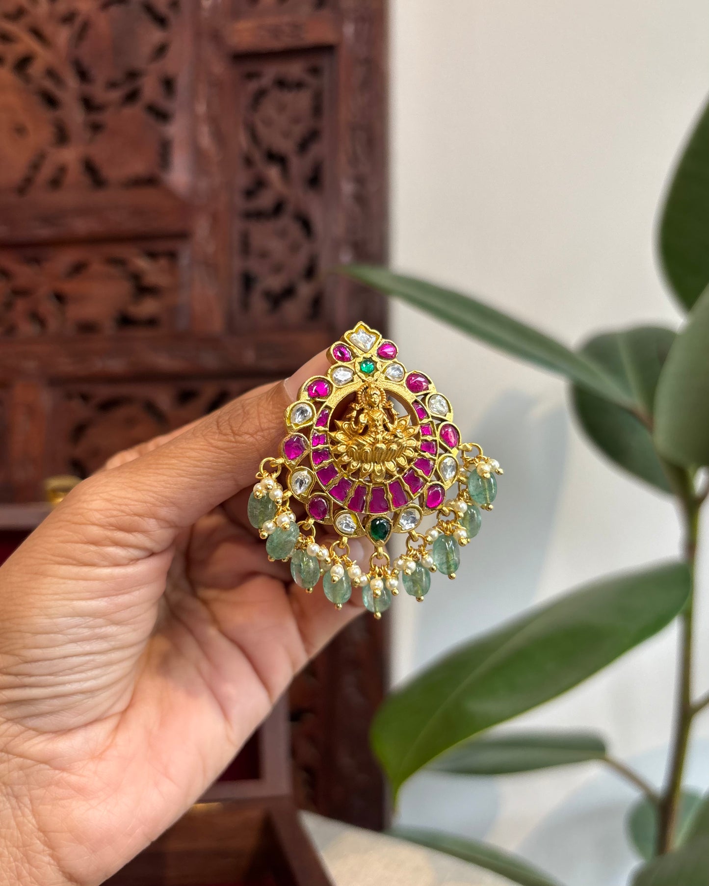 Antique Jadau Kundan Lakshmi Pendant | HA218