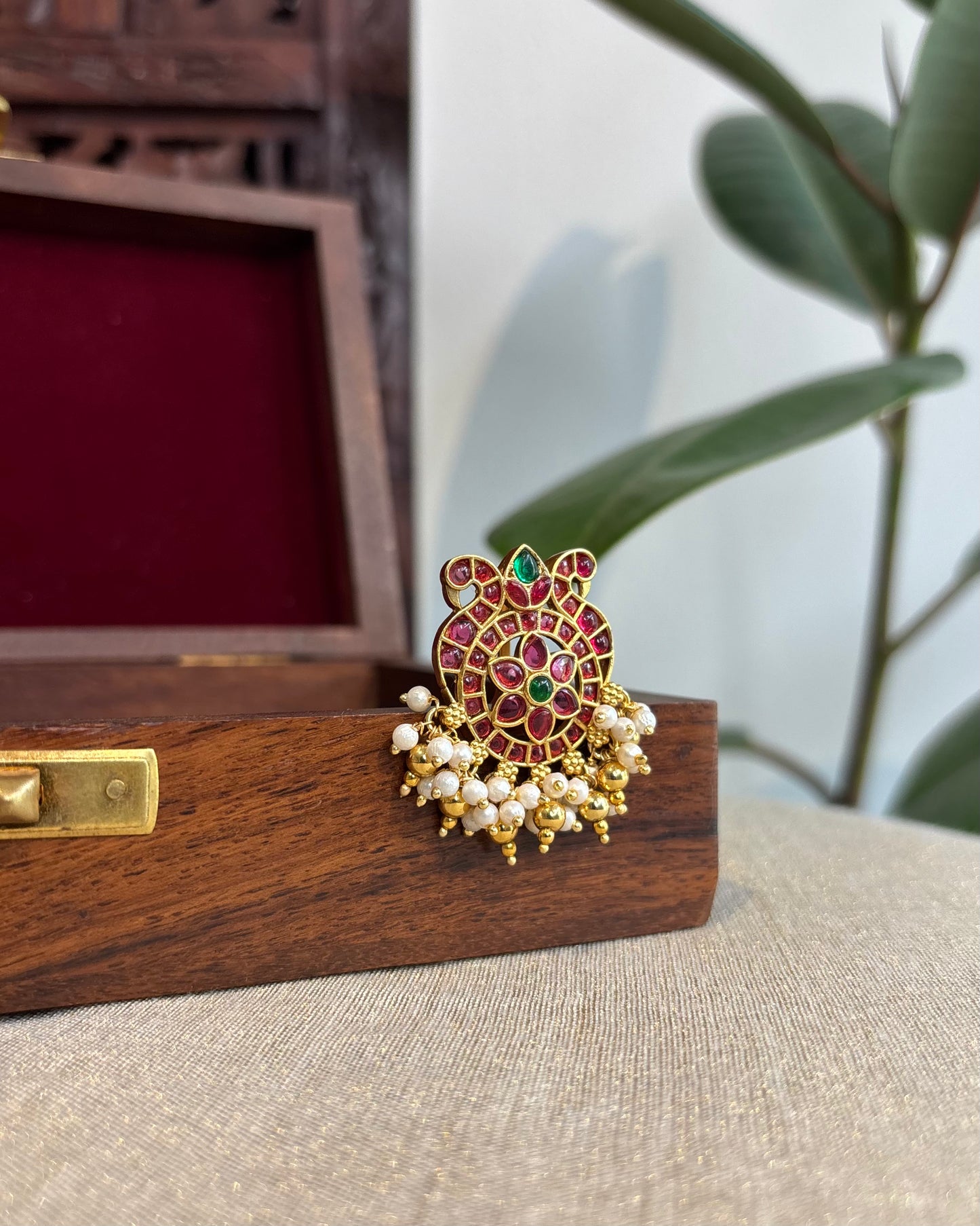 Kemp Peacock Hair Pendant – Traditional Bridal Hair Jewellery | HA225