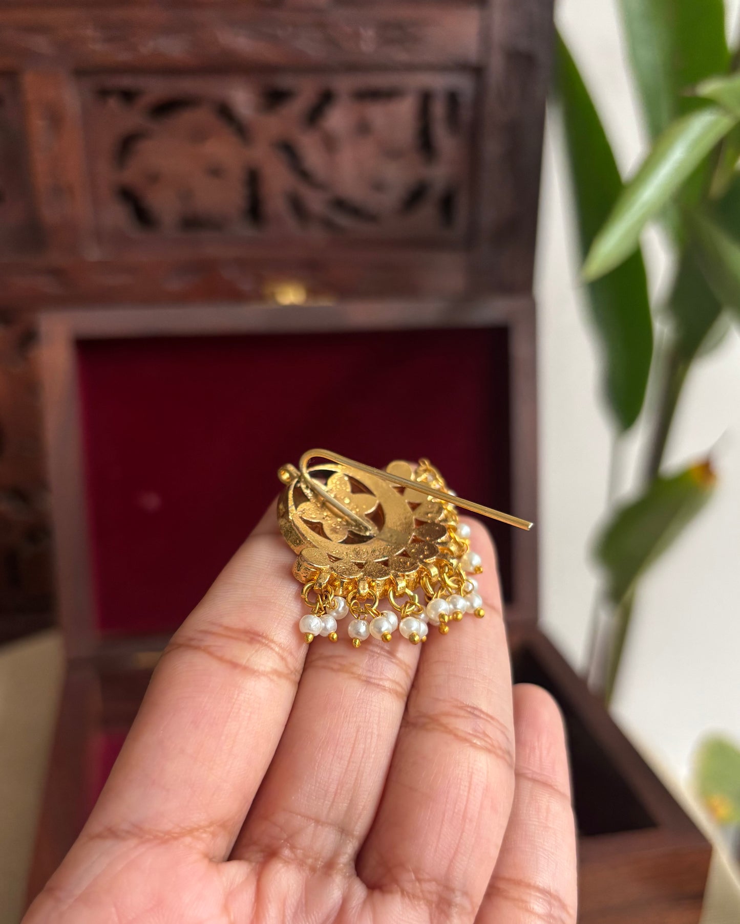 Handcrafted Floral Hair Pins – Jadau Kundan & Pearls | HA169