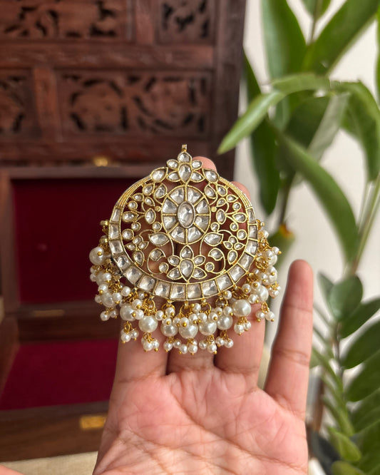 Intricate Floral Round Jadau Kundan Pendant | HA179