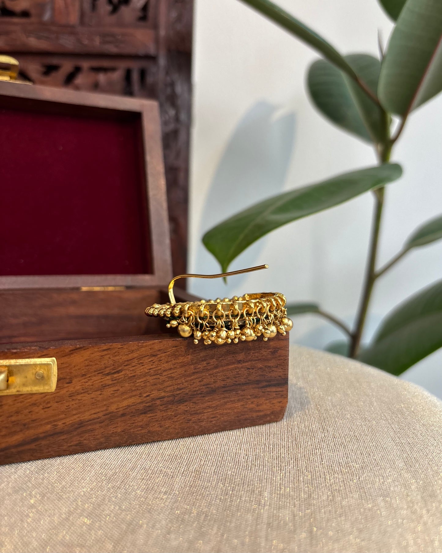 Kemp Peacock Round Hair Pendant – Traditional Bridal Hair Jewellery | HA222