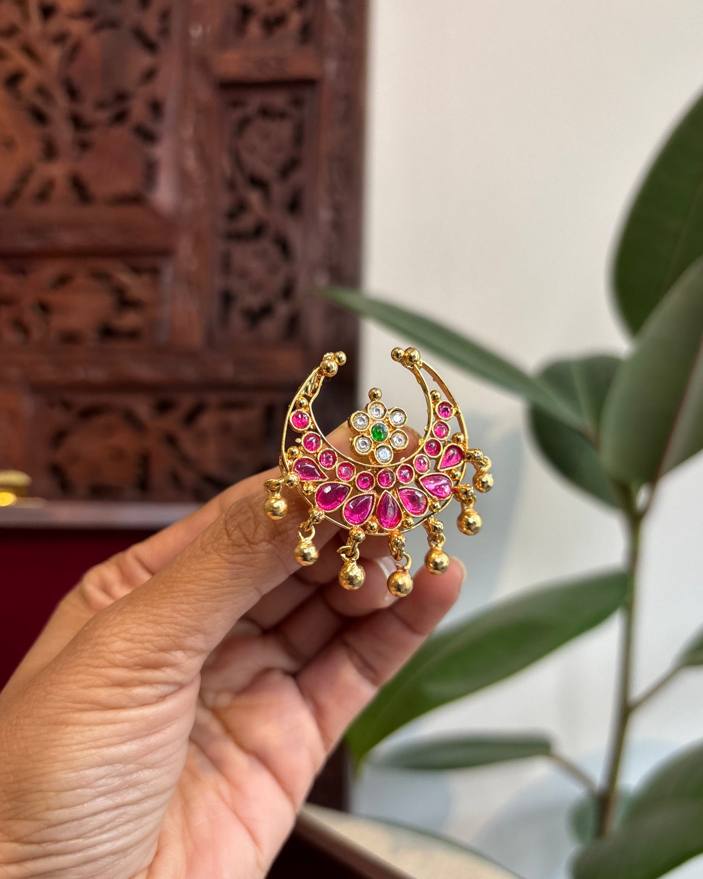 Kundan Chand Hair Pendant – Traditional Bridal Hair Jewellery | HA232